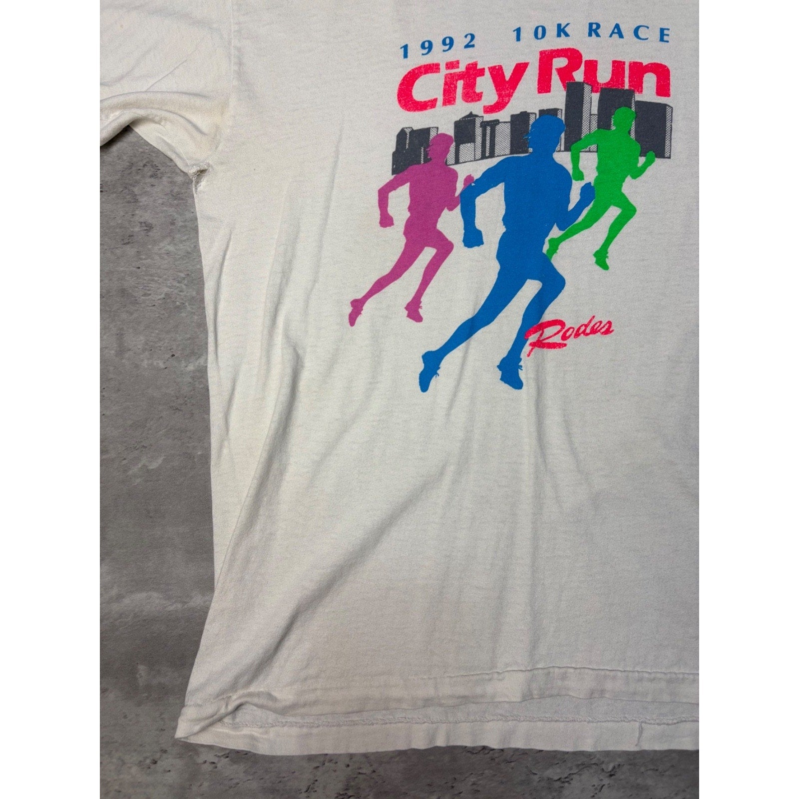Vintage 1992 10k City Run Rodes Marathon Graphic T-Shirt Size Large