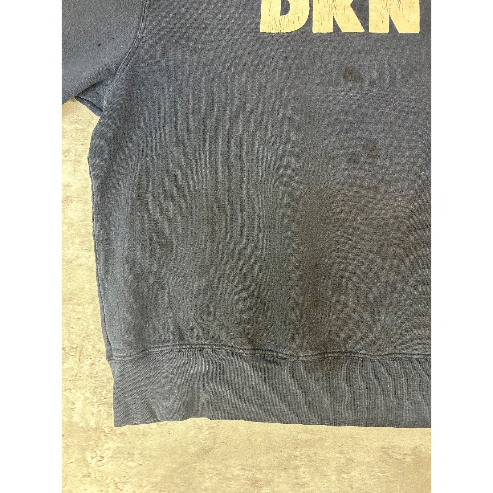 Vintage 90s DKNY Classic Spellout Graphic Crewneck Sweatshirt Size Large