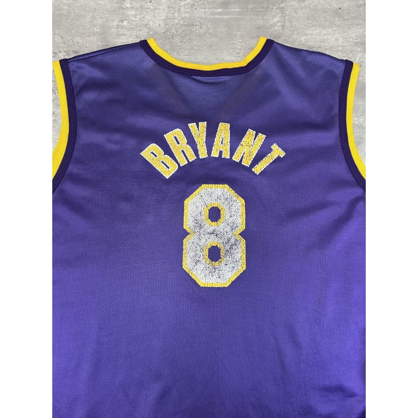 Vintage Kobe Bryant #8 Los Angeles Lakers NBA Champion Jersey Size XL