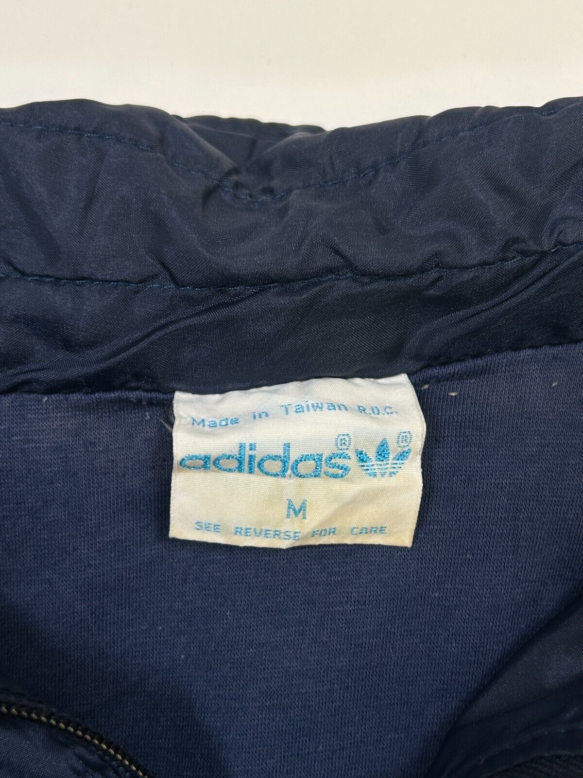 Vintage 80s Adidas Embroidered Trey Foil 3 Stripe Windbreaker Jacket Size Medium