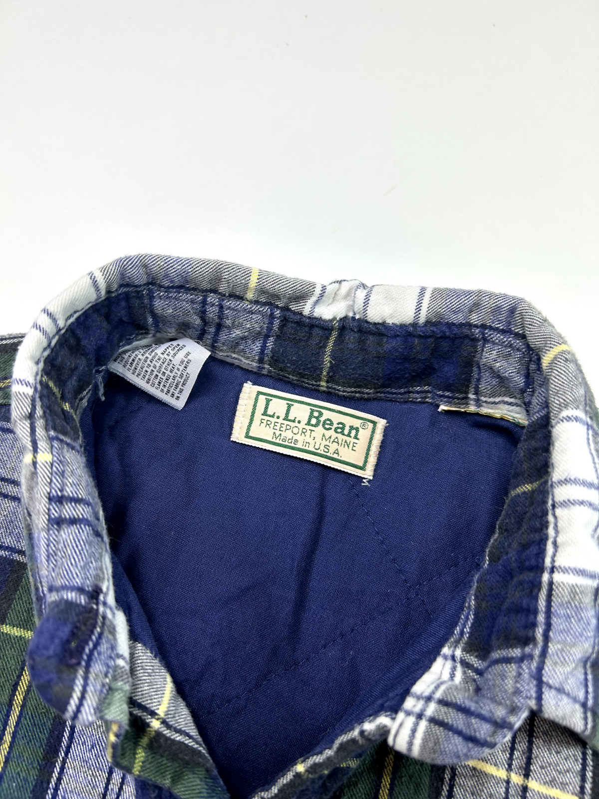 Vintage 90s LL Bean Thinsulate Double Pocket Plaid Button Up Shirt Size Small