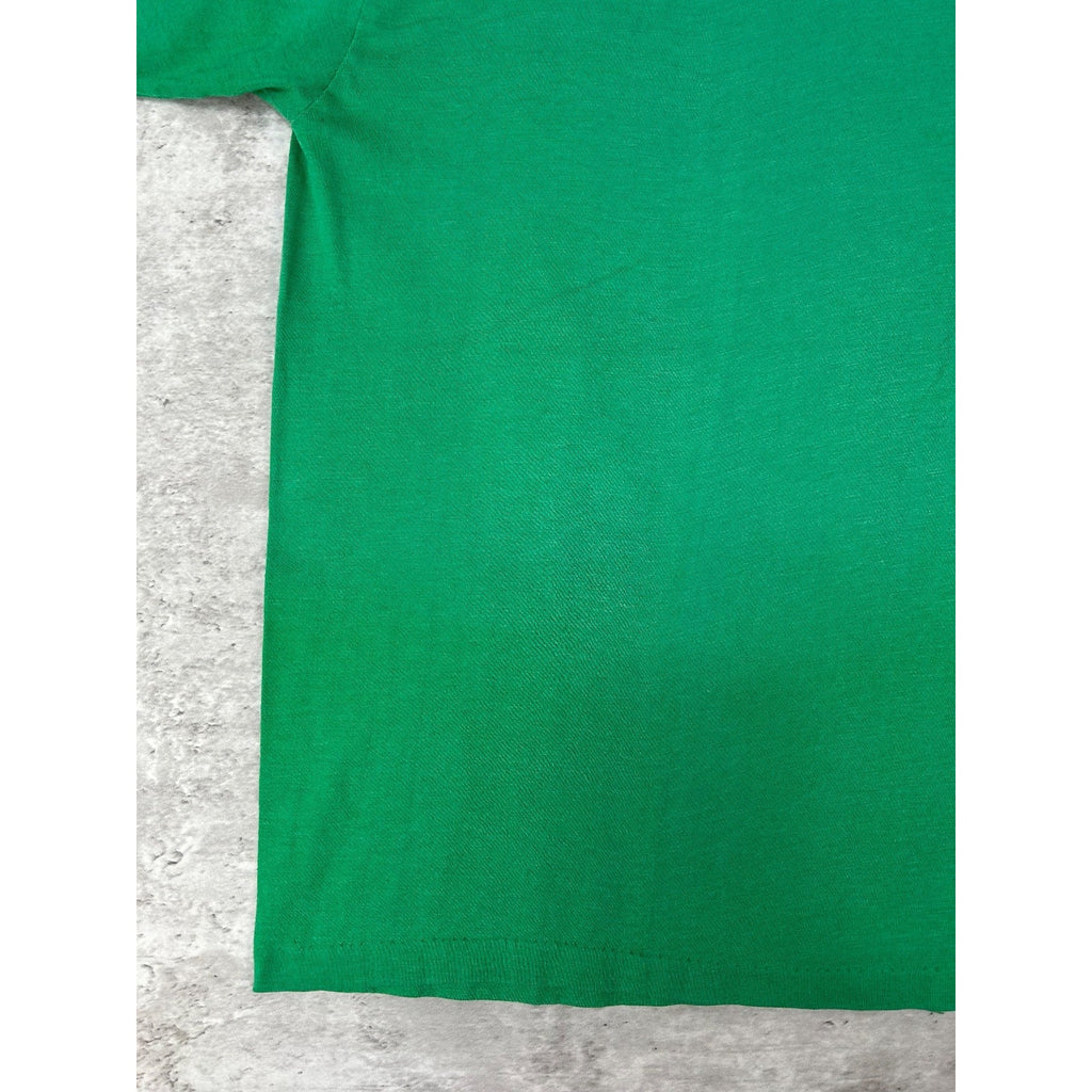 Vintage 80s Green Bay Packers NFL Football Spellout Graphic T-Shirt Size Medium