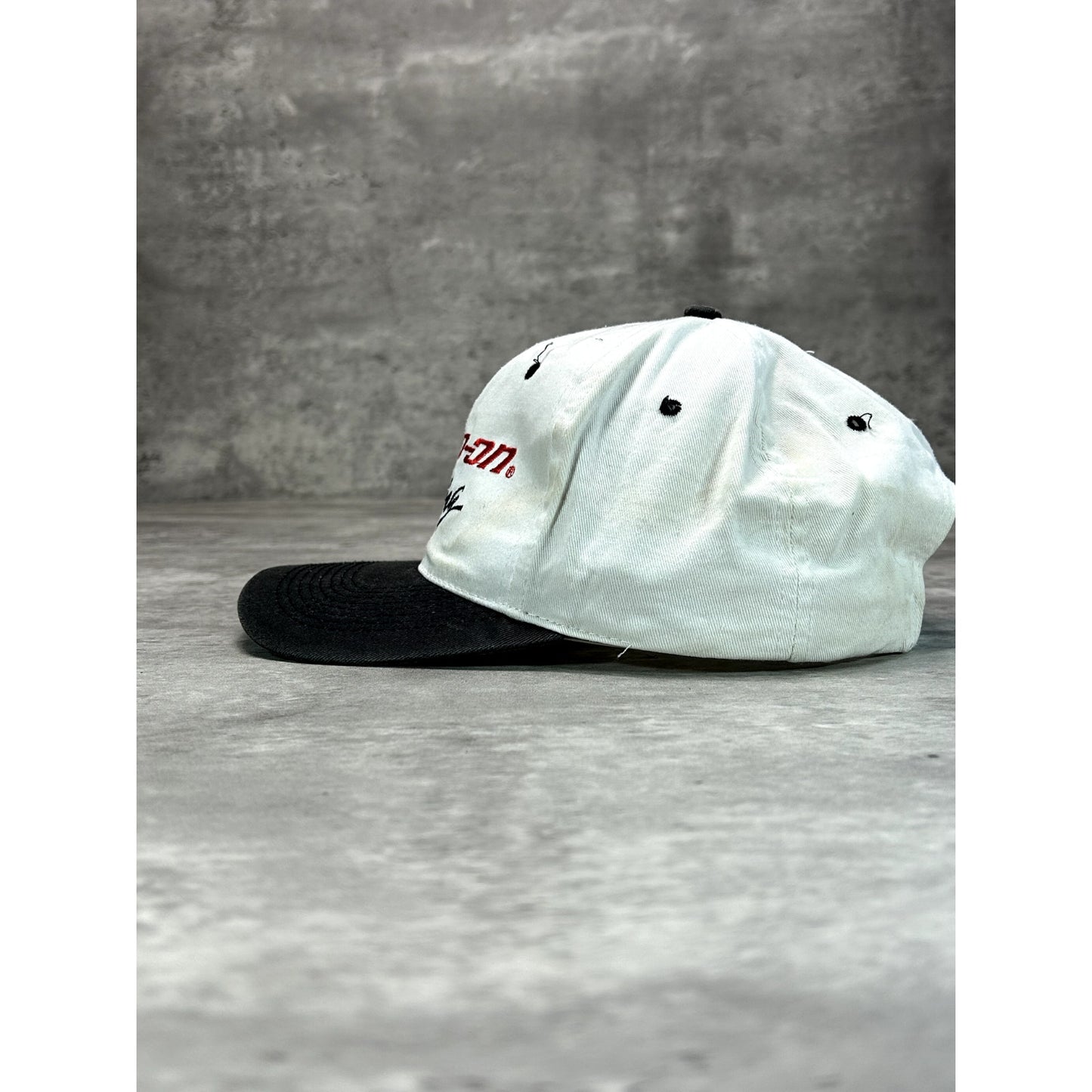 Vintage 90s Snap-On Racing Embroidered Spellout Snapback Hat OSFA White