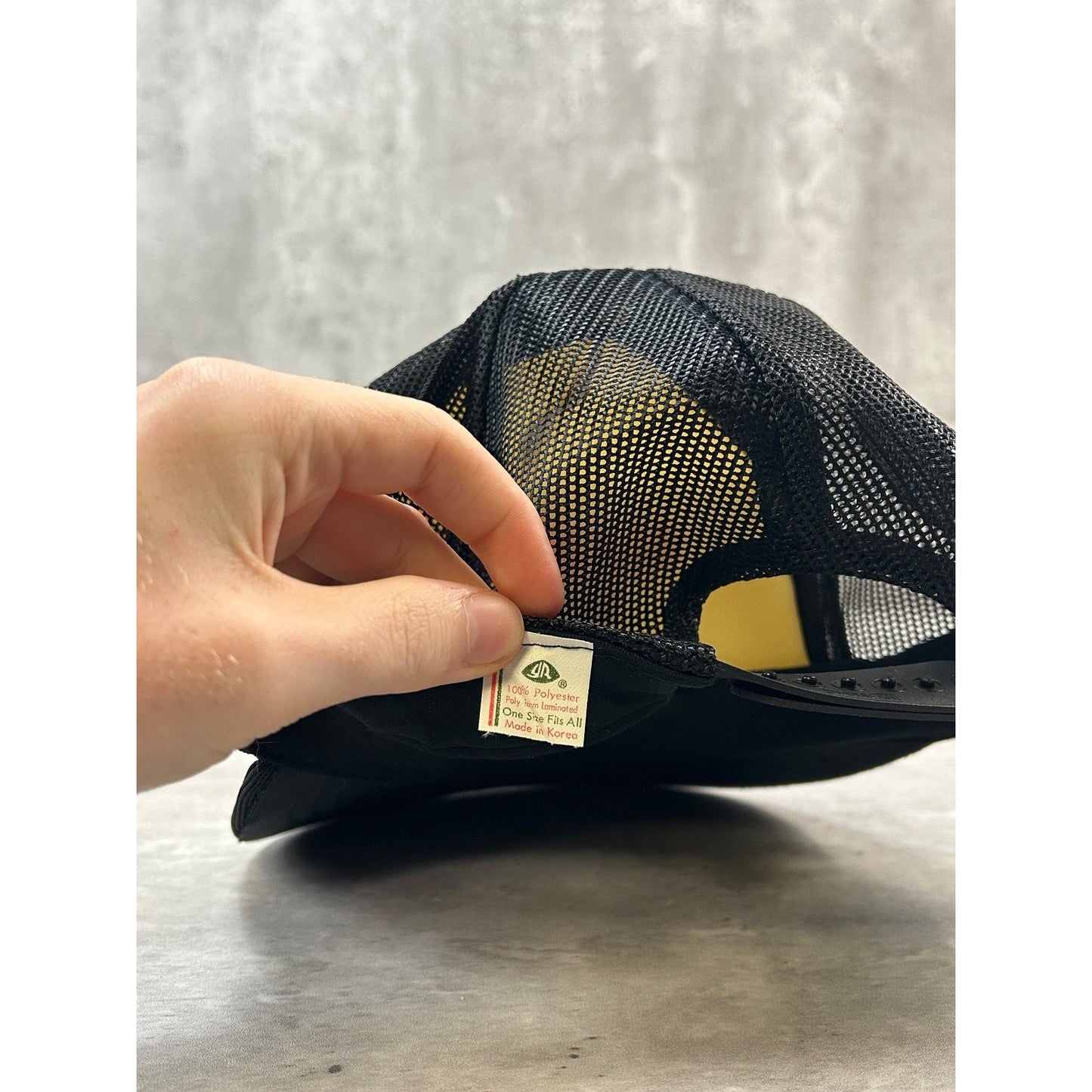 Vintage 80s The Garment Works Factory Outlet Trucker Snapback Hat OSFA