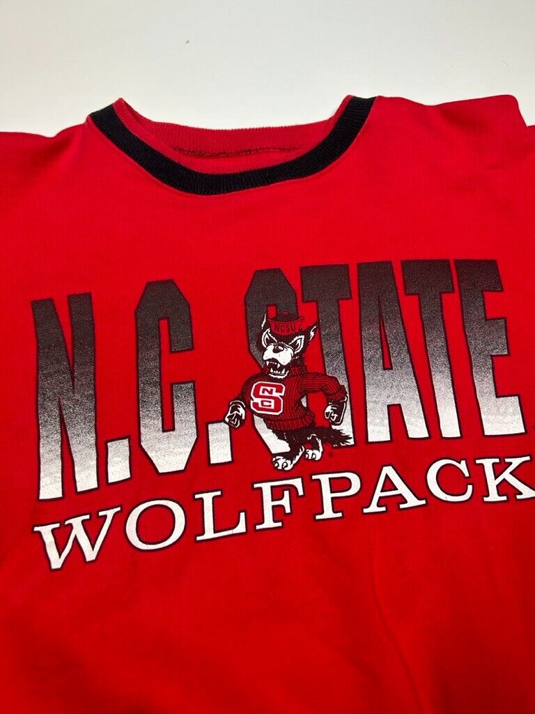 Vintage 90s NC State Wolf Pack Spell Out Graphic NCAA Sweatshirt Size Medium