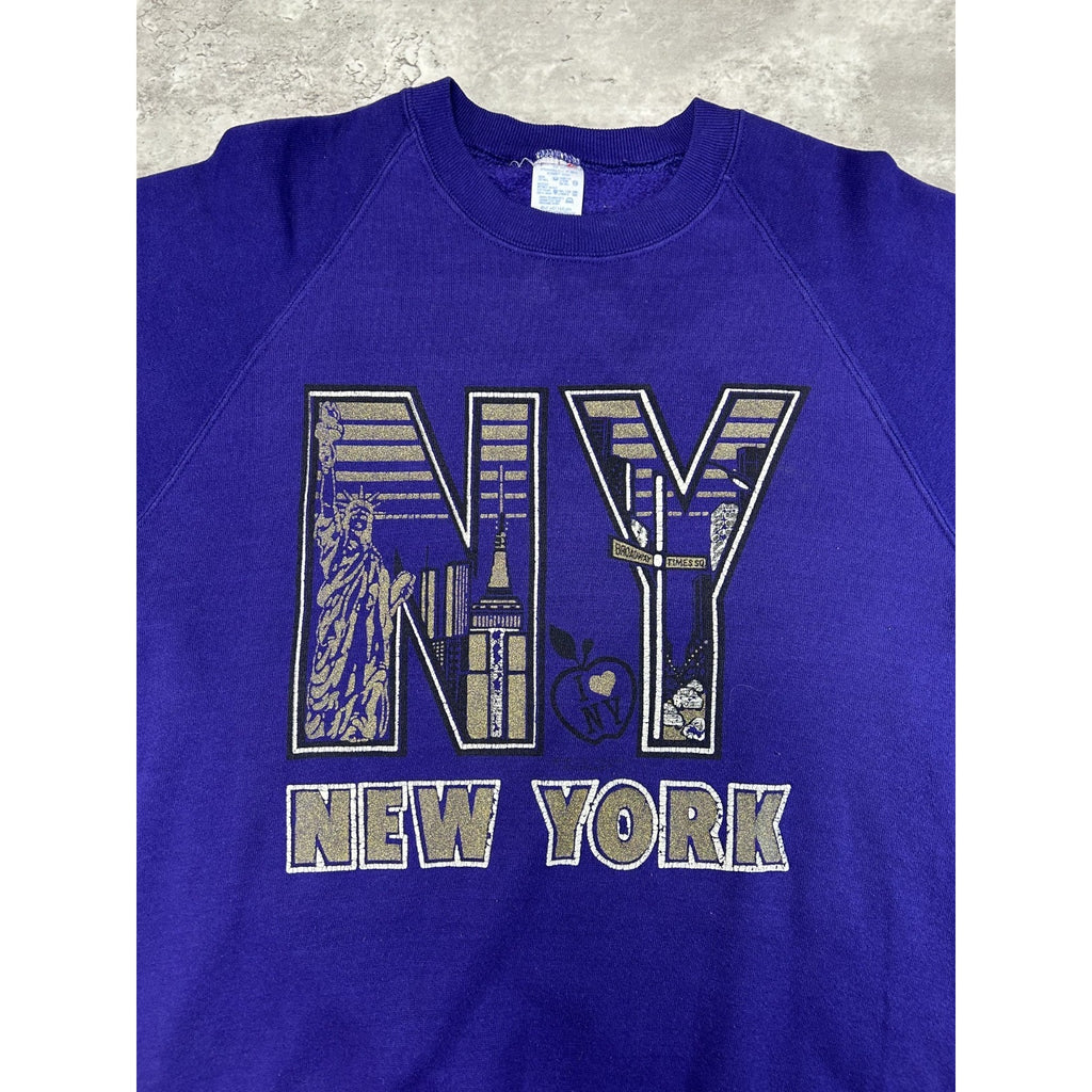 Vintage 90s New York City Skyline Graphic Spellout Destination Sweatshirt Large