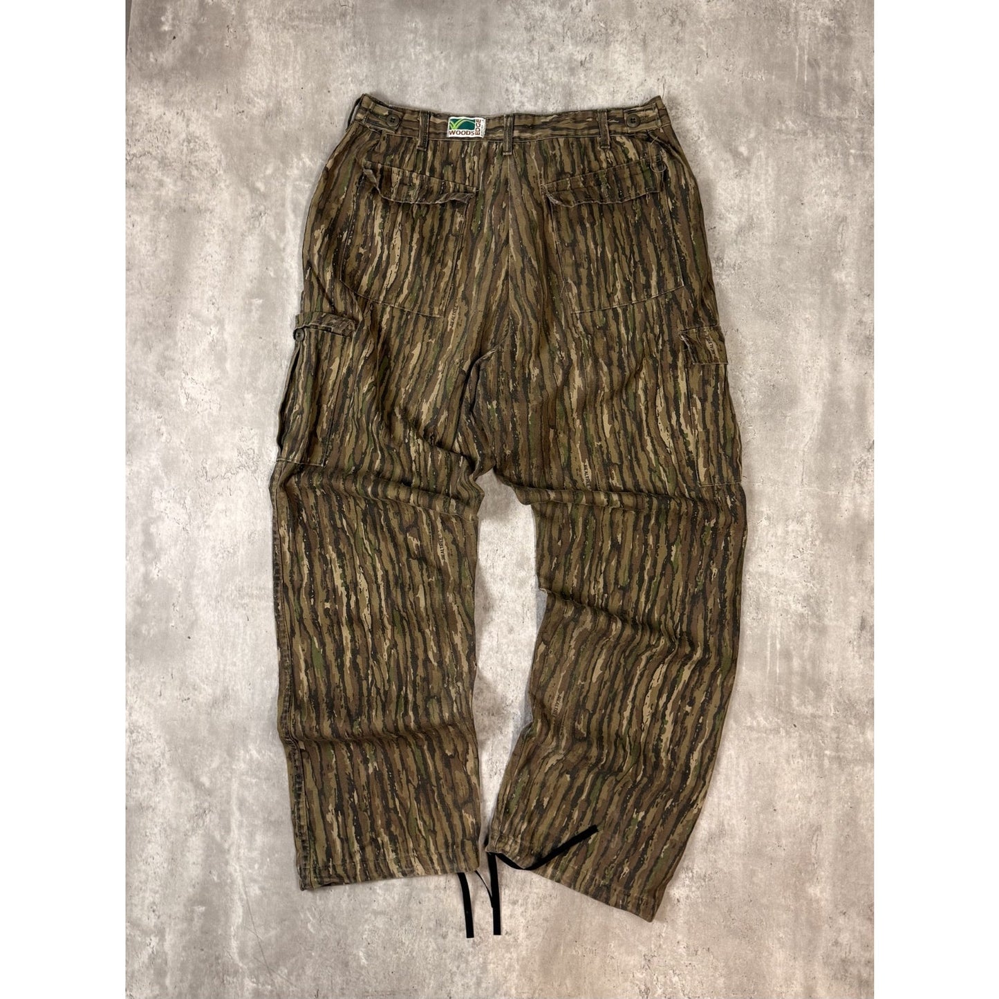 Vintage 90s Realtree Camo Utility Cargo Hunting Pants Size 38