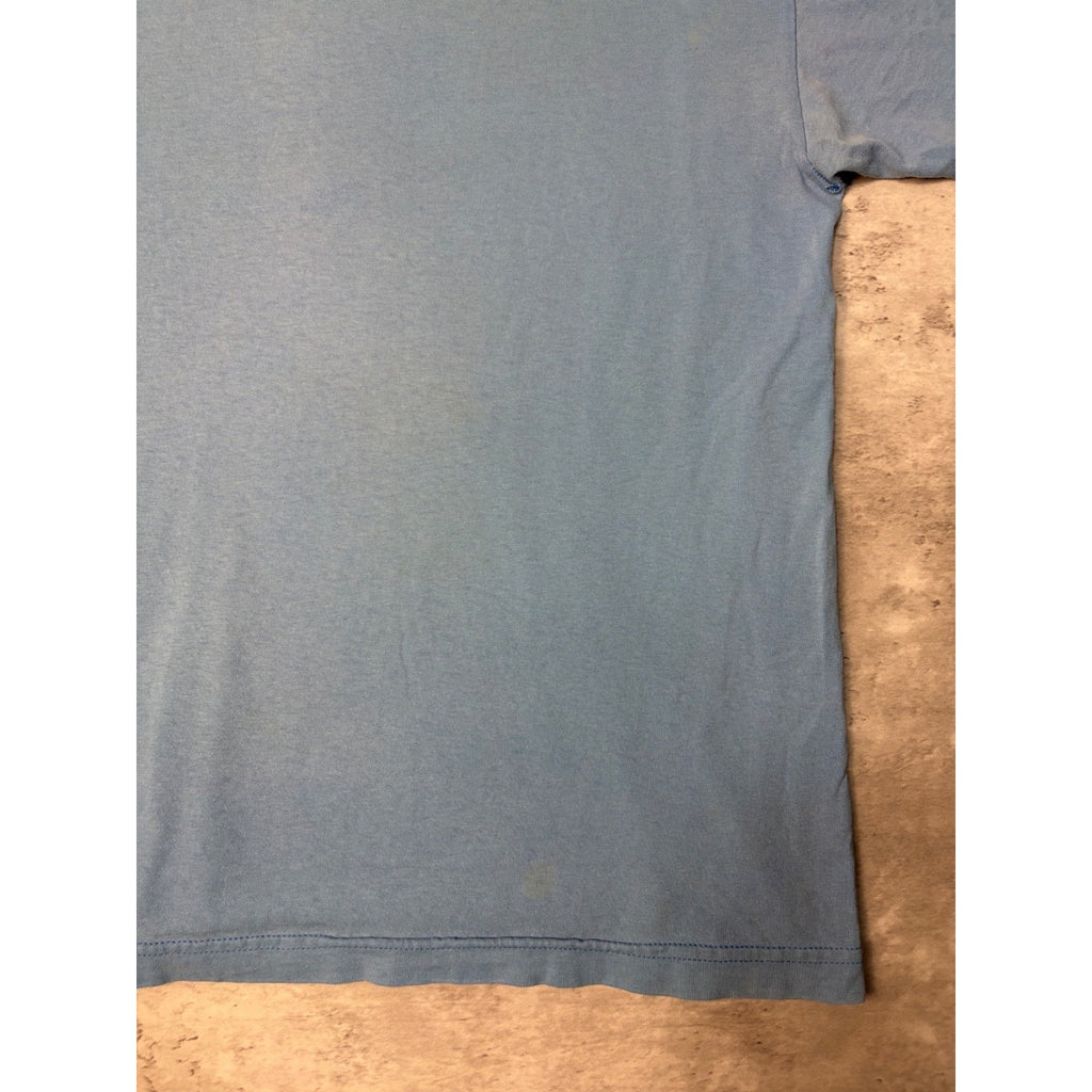 Vintage Y2K Bug & Red Skateboards Graphic Spellout T-Shirt Size XL