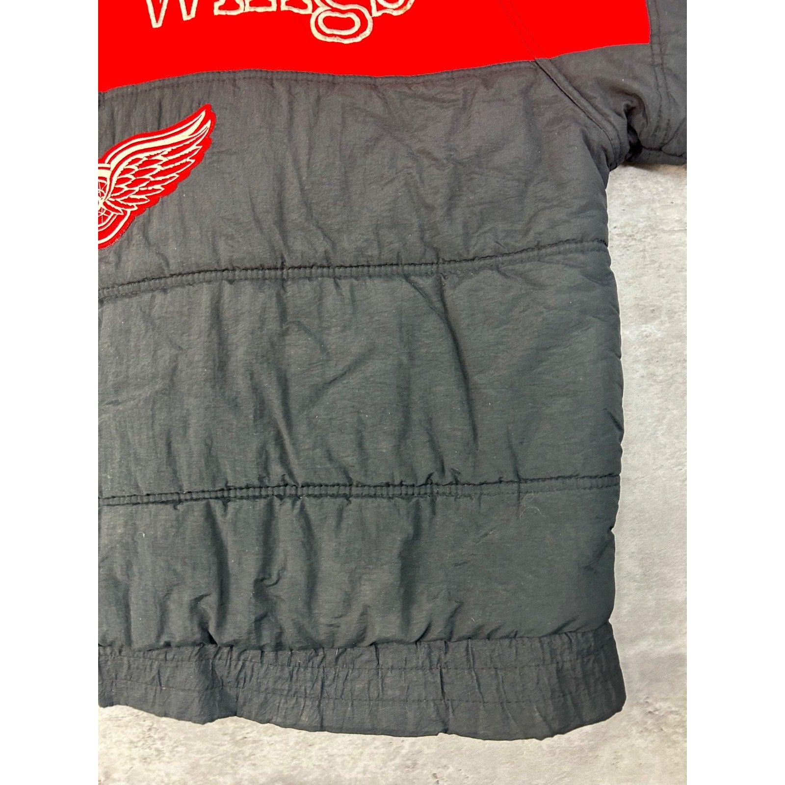 Vintage 90s Detroit Red Wings NHL Insulated Full Zip Hockey Jacket Size XL