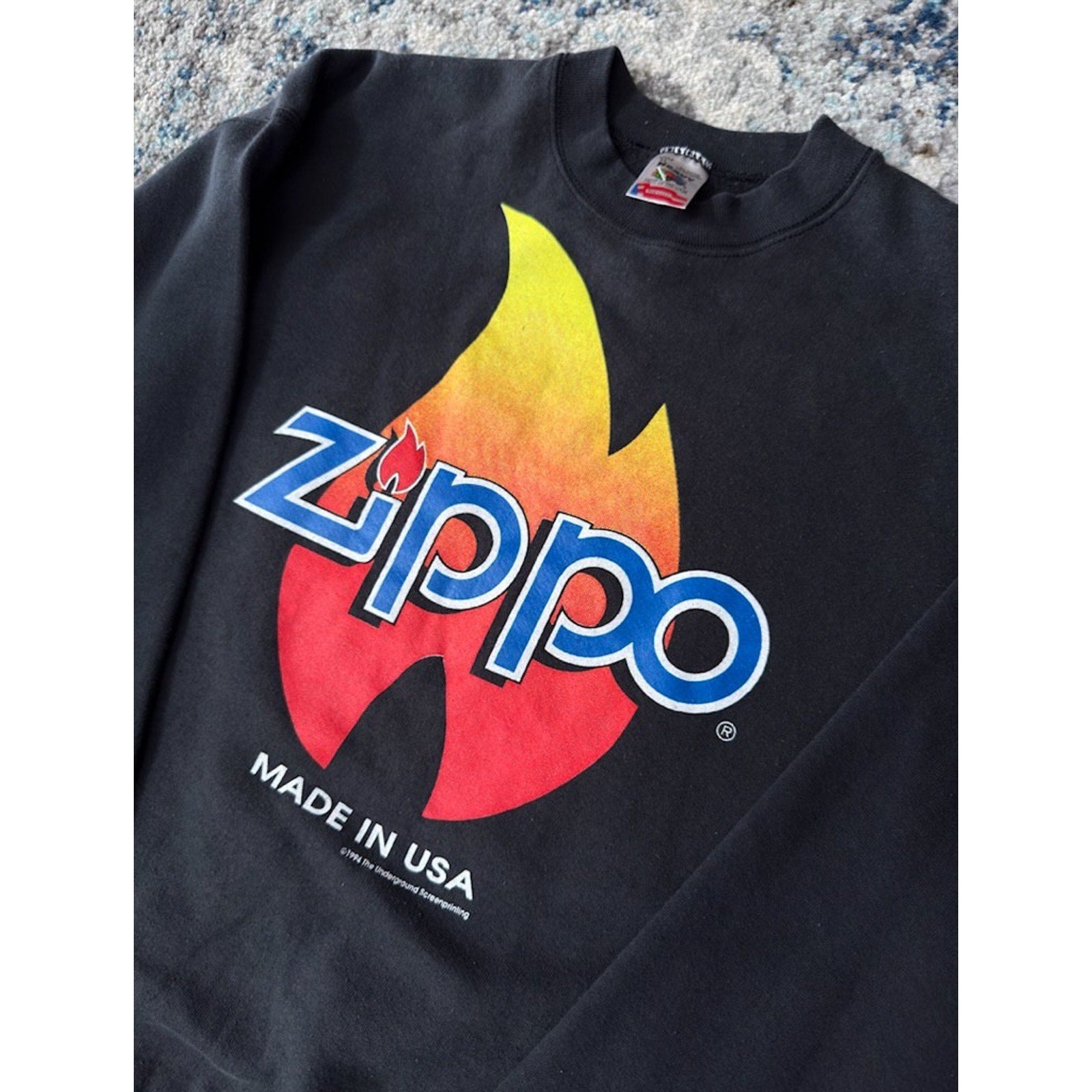 Vintage 1994 Zippo Made In USA Big Logo Graphic Sweatshirt Size XL