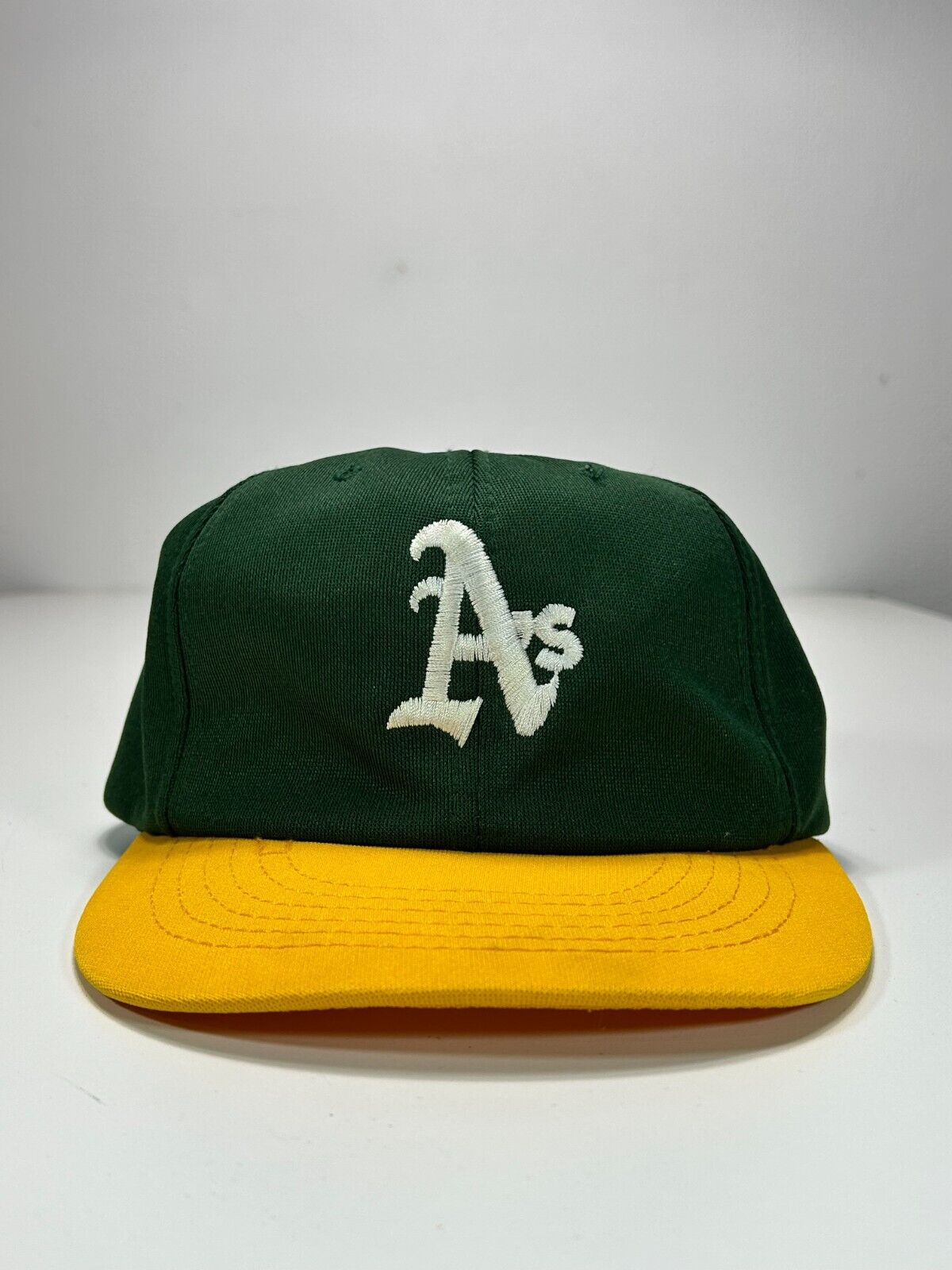 Vintage 80s Oakland Athletic MLB Embroidered Logo Snapback Hat OSFA Green