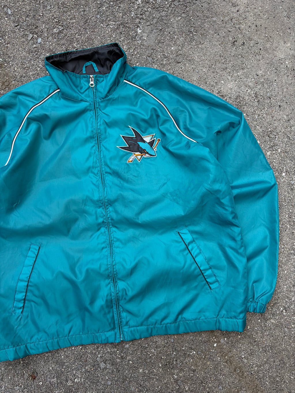 Vintage San Jose Sharks NHL Embroidered Logo Windbreaker Jacket Size Large