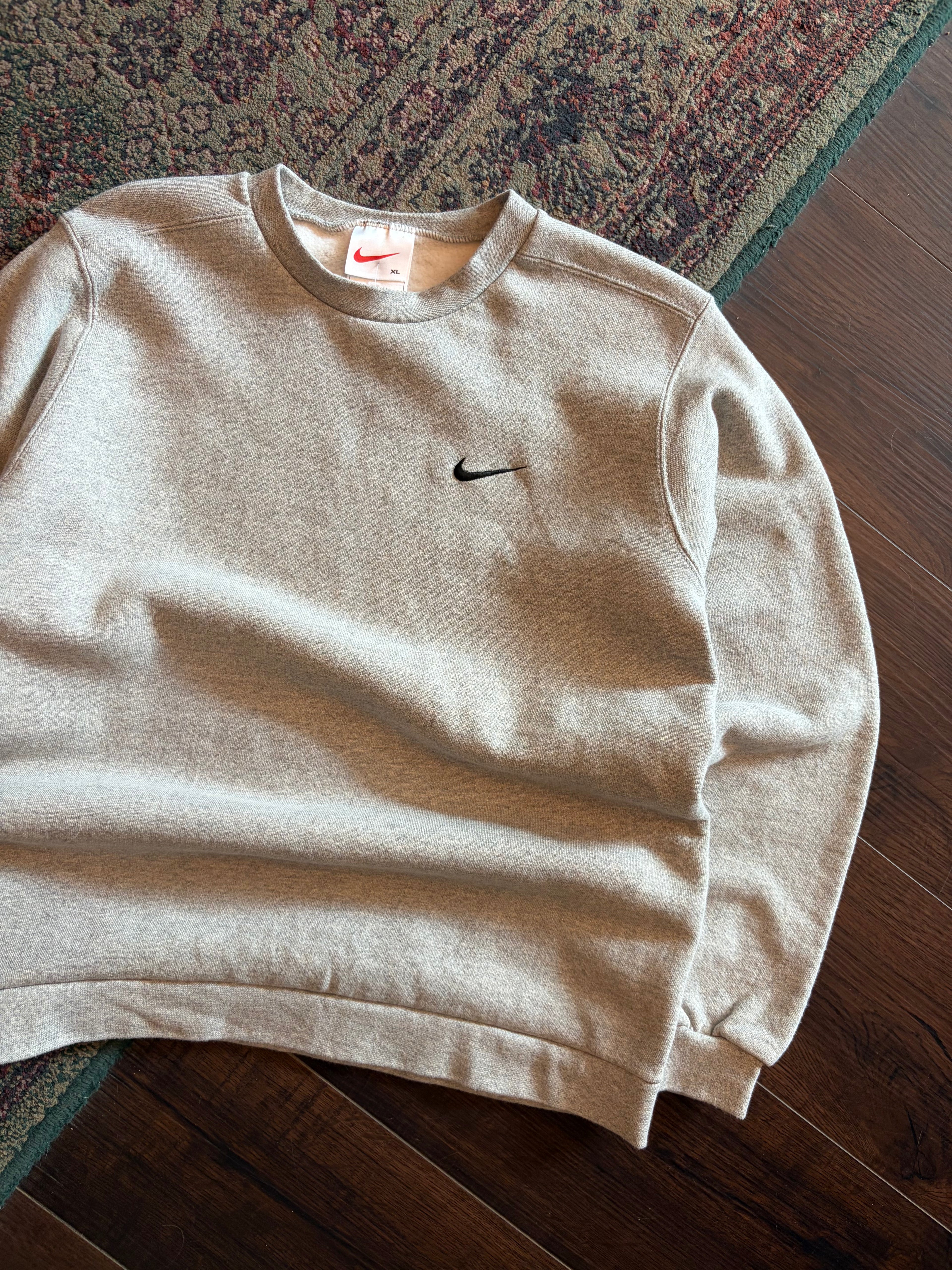 Vintage 90s Nike Embroidered Mini Swoosh Crewneck Sweatshirt Size XL