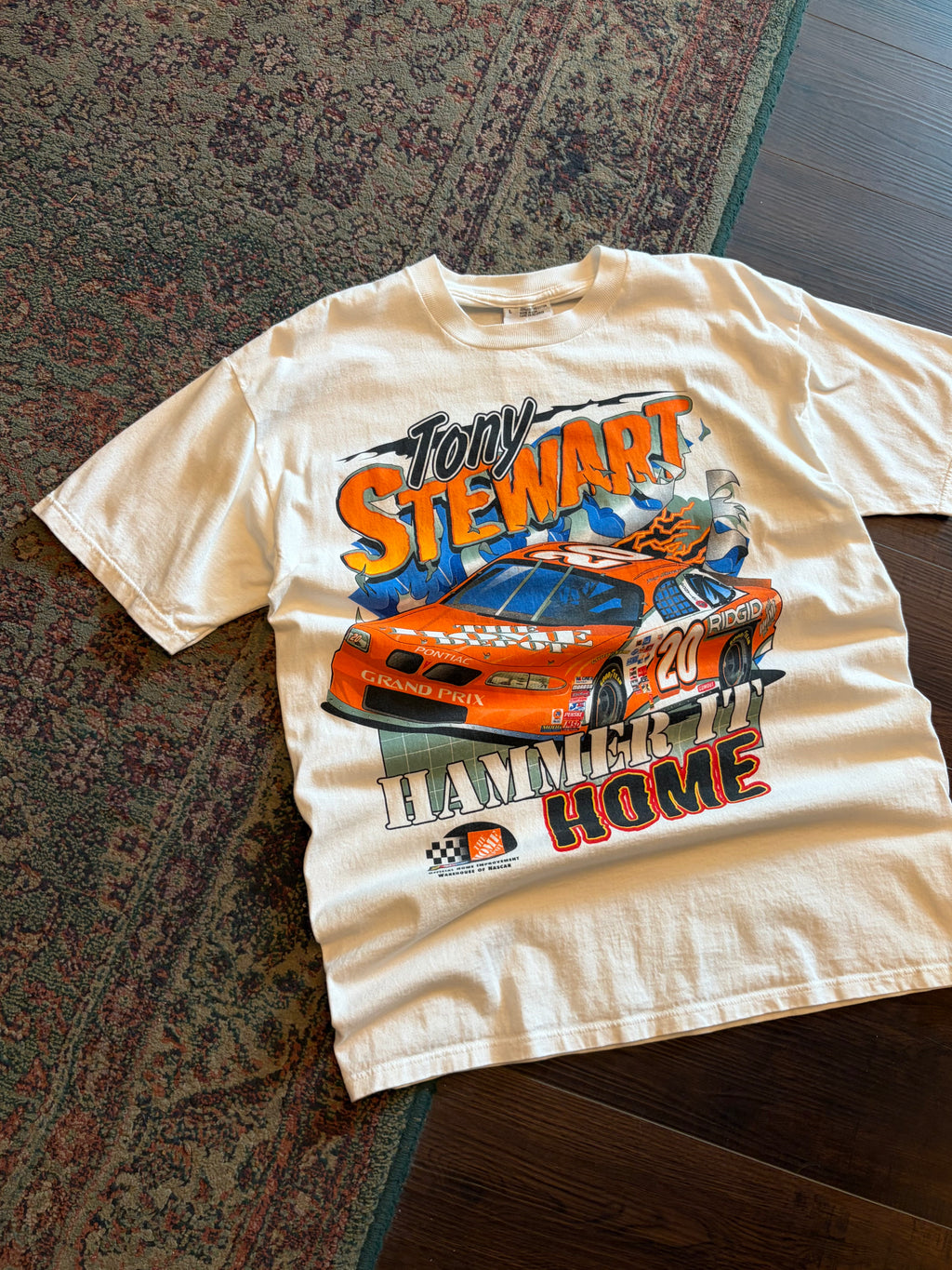 Vintage 1999 Tony Stewart #20 Nascar Hammer It Home Graphic T-Shirt Size Large