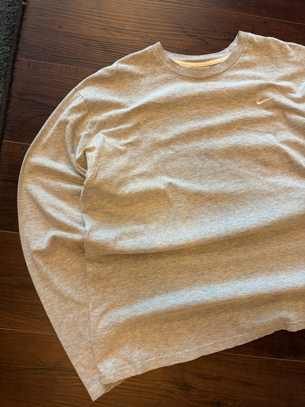 Vintage Nike Embroidered Mini Swoosh Long Sleeve Gray T-Shirt Size XL