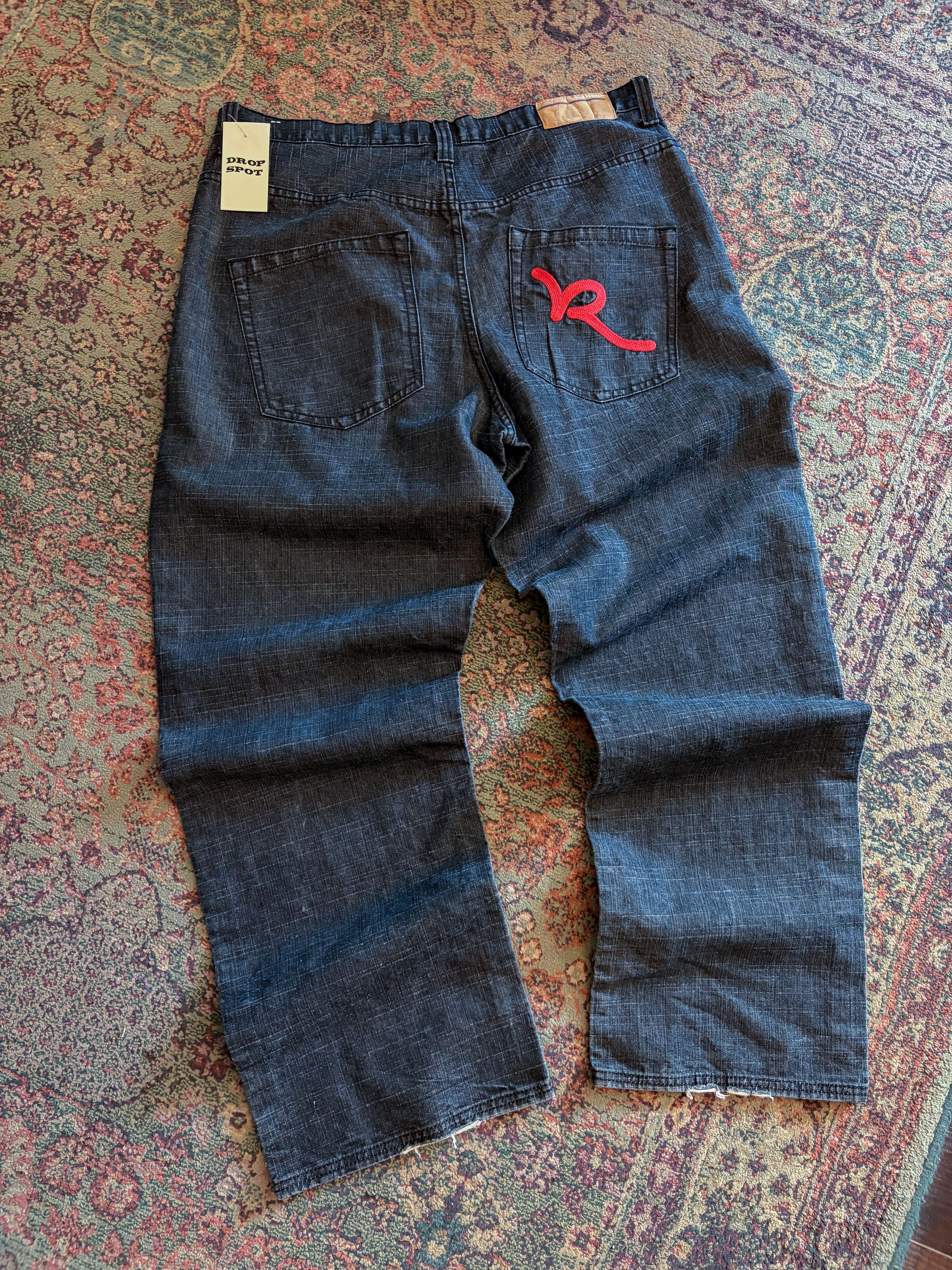 Vintage Y2K Rocawear Chain Stitch Pocket Logo Black Wash Denim Pants Size 40