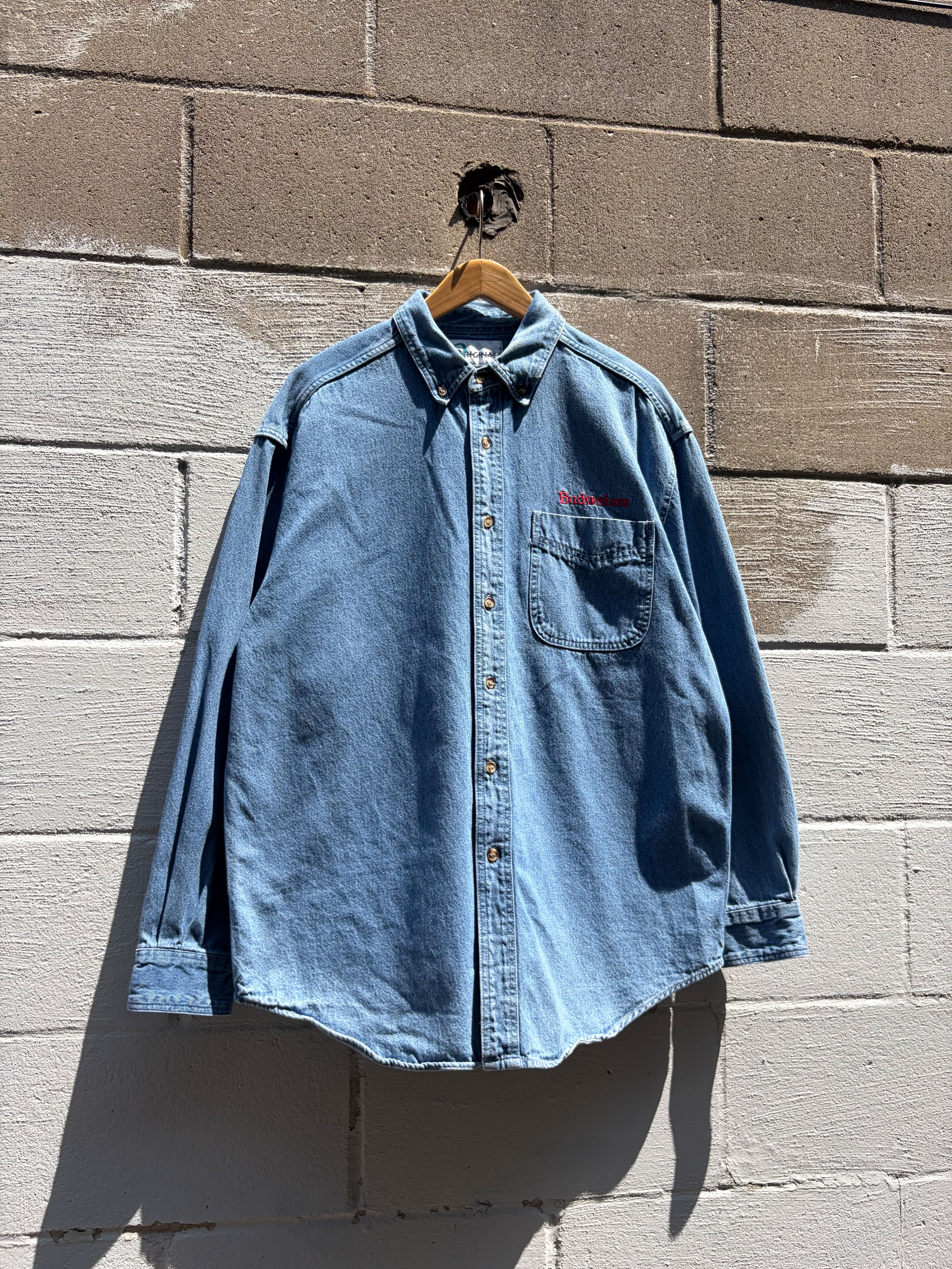 90s Budweiser Embroidered Logo Medium Wash Denim Button Up Shirt Size Large