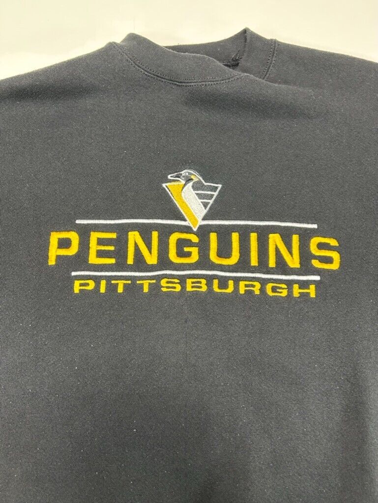 Vintage 90s Pittsburgh Penguins NHL Embroidered Spellout Sweatshirt Size Medium