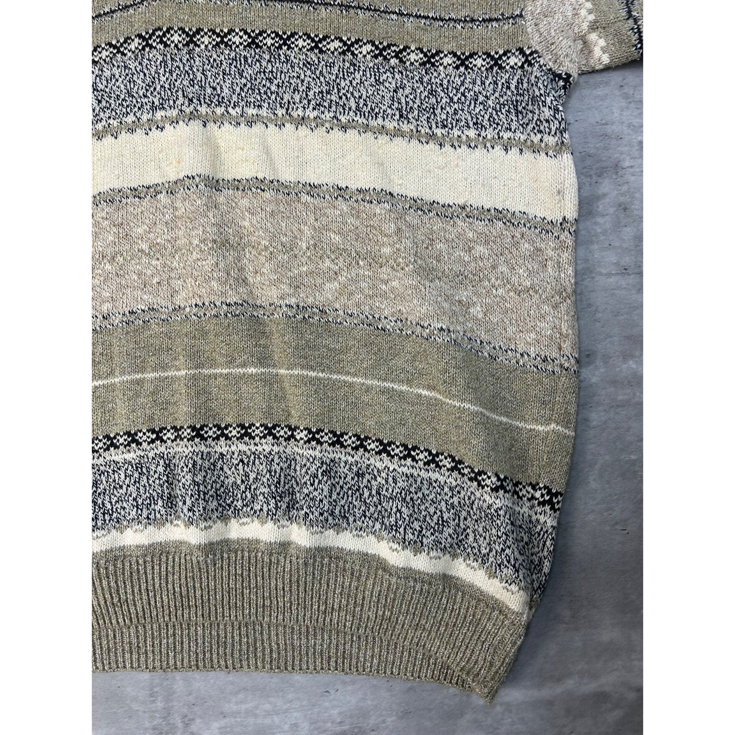 Vintage 90s Great Lakes Country Abstract Striped Collared Sweater Size Medium