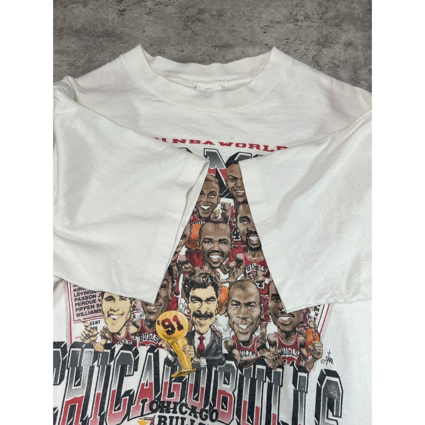 Vintage 1991 Chicago Bulls NBA World Champs Caricature Graphic T-Shirt Sz Medium