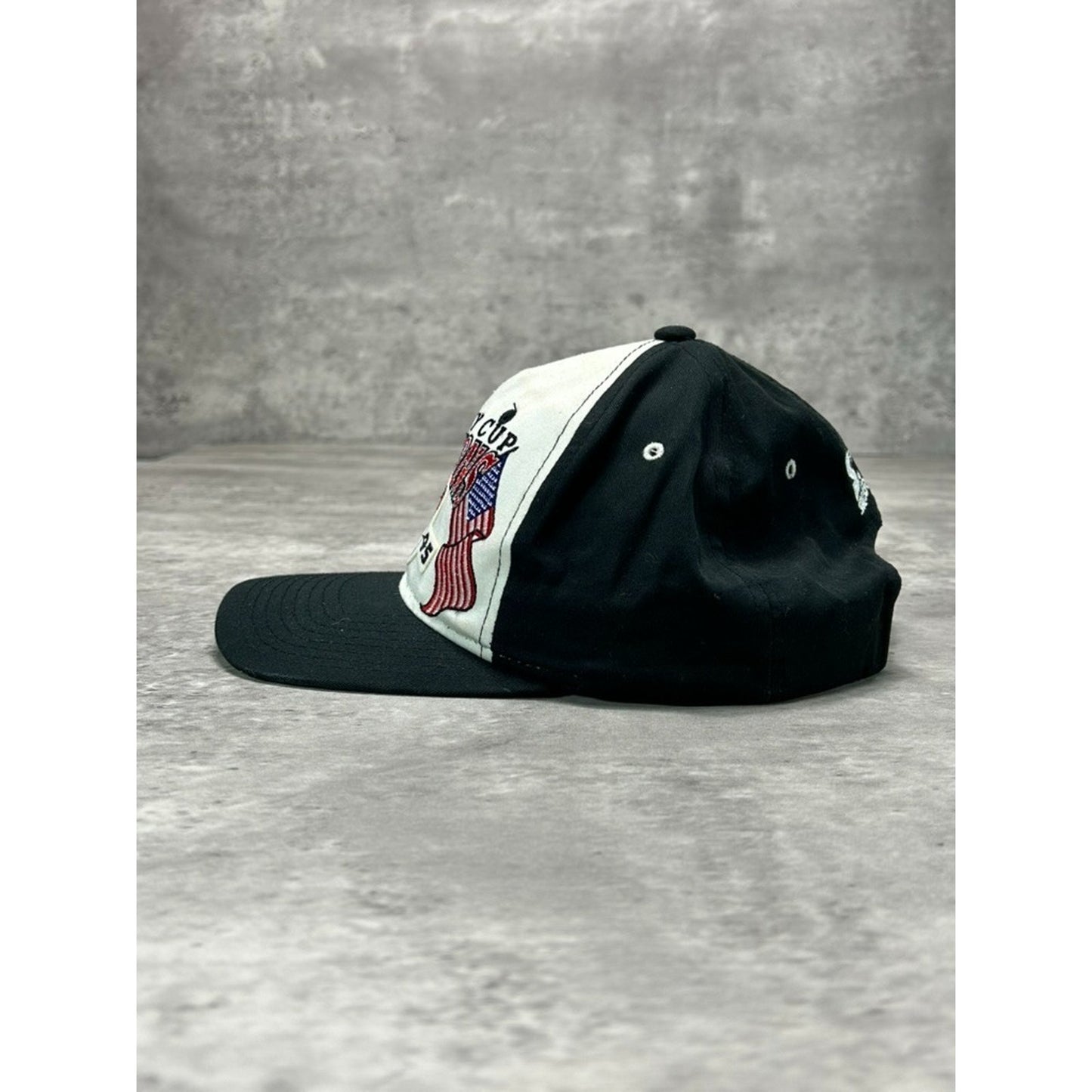 Vintage 1995 New Jersey Devils NHL Stanley Cup Champs Starter Snapback Hat OSFA