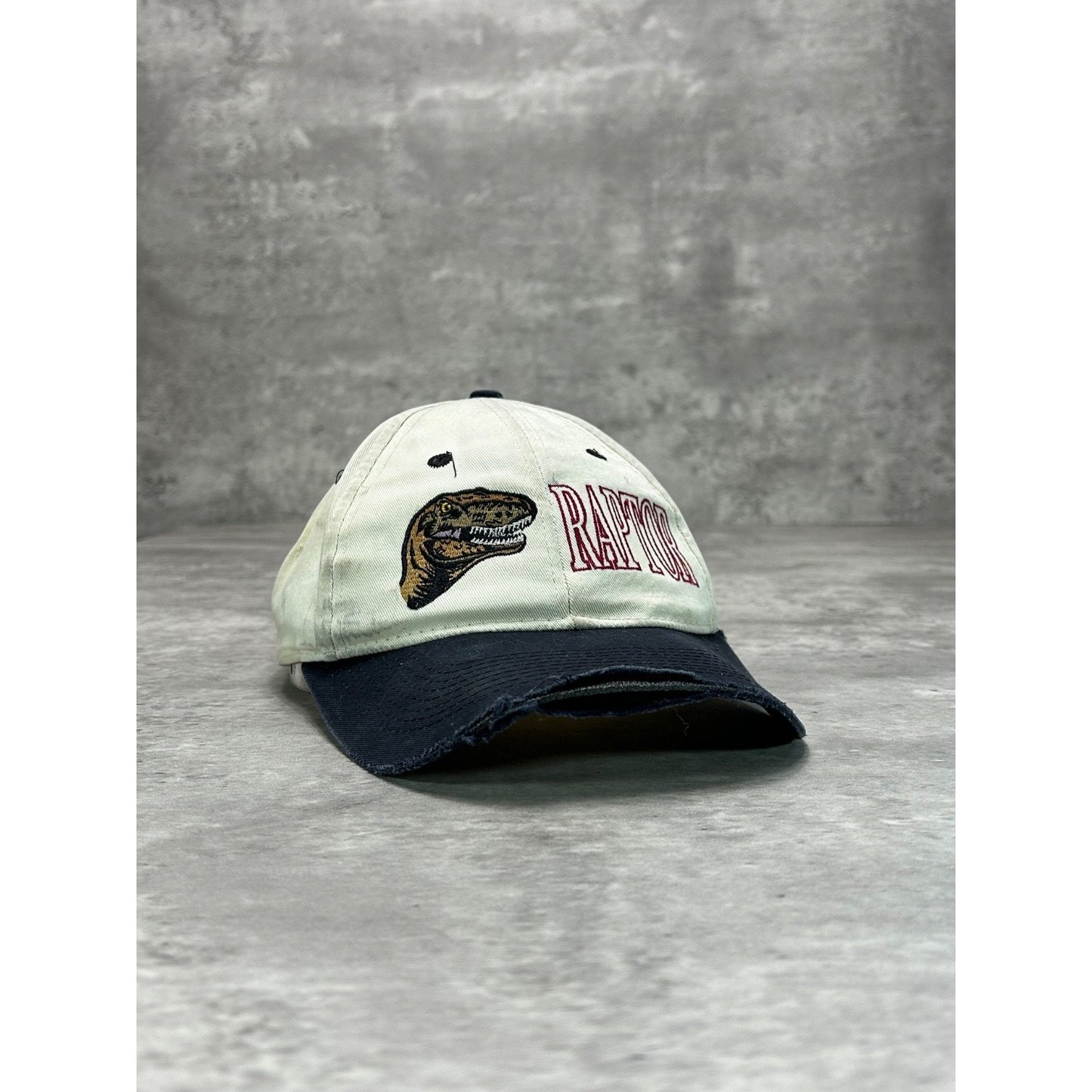 Vintage 1997 Jurassic Park The Lost World Raptor Embroidered Snapback Hat OSFA