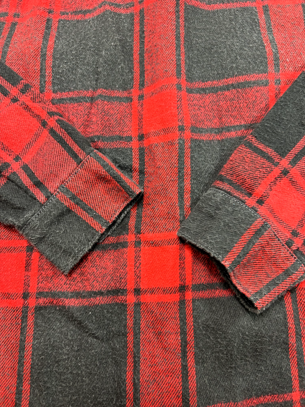 Vintage 80s/90s RedHead Buffalo Plaid Double Pocket Button Up Shirt Size Medium