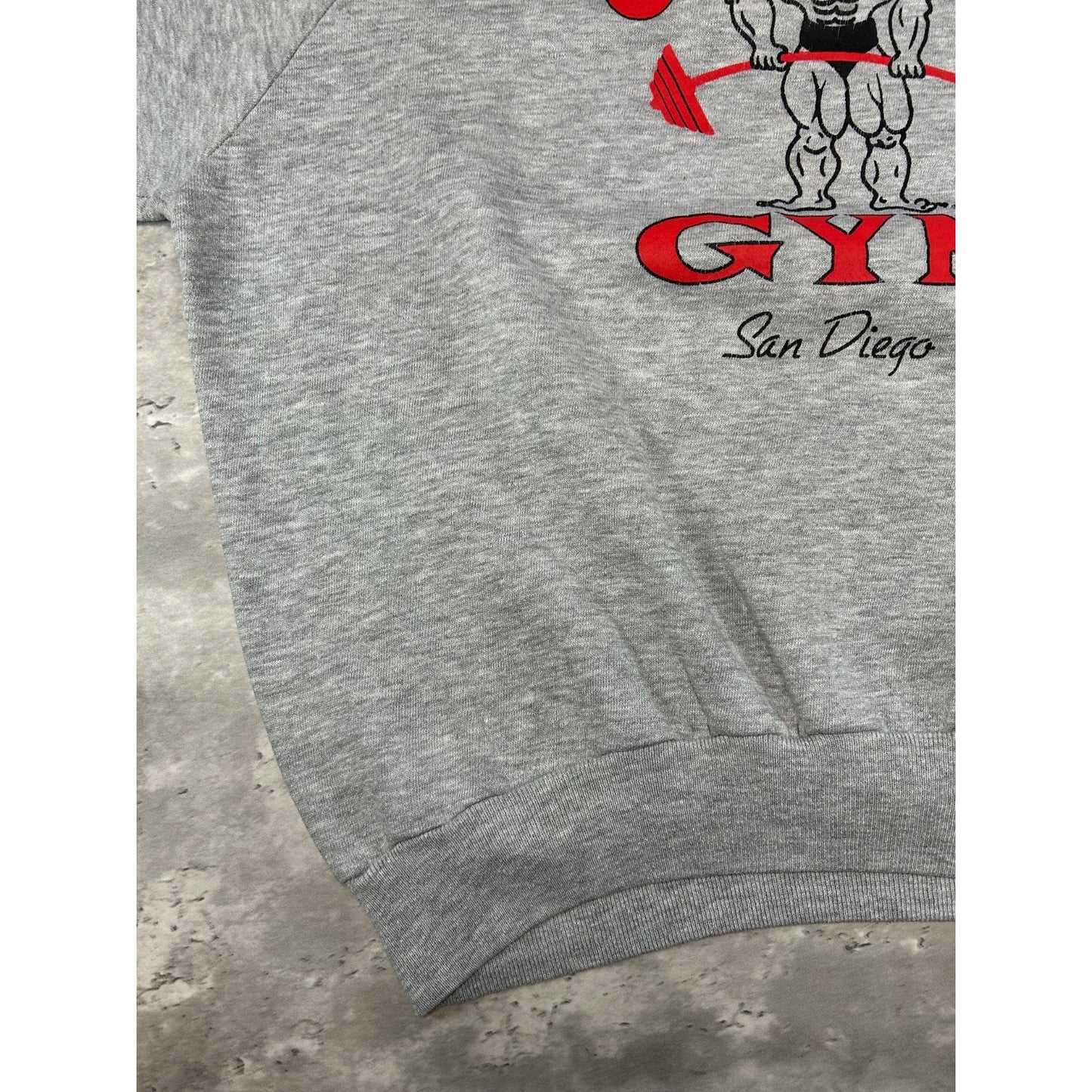 Vintage 80s/90s Gold Gym Graphic Logo Crewneck Sweatshirt Size XL