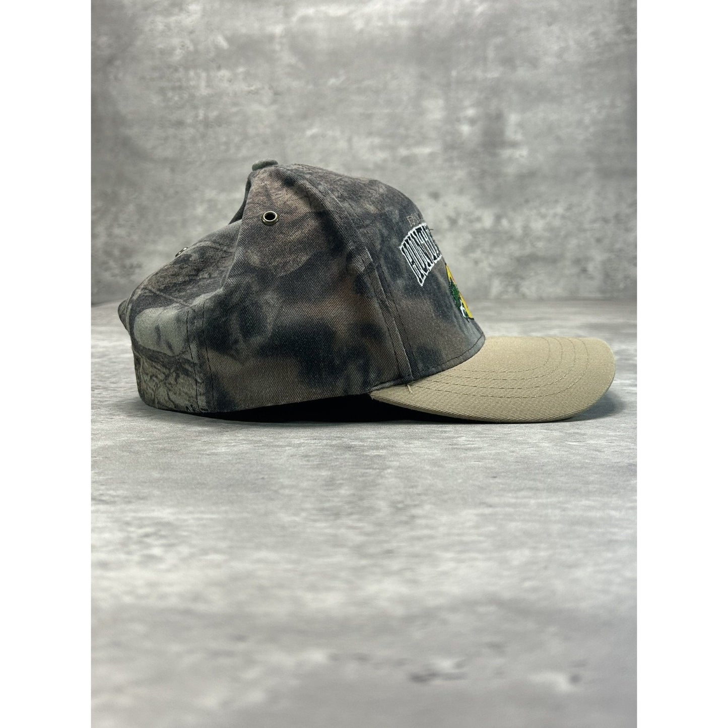 Vintage 2000 Bass Pro Hunting Classic Tree Camo Snapback Hat OSFA