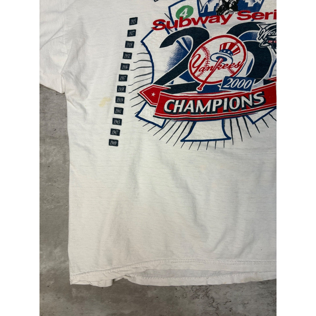Vintage 2000 Yankees Vs Mets MLB Subway Series Baseball T-Shirt Size XL