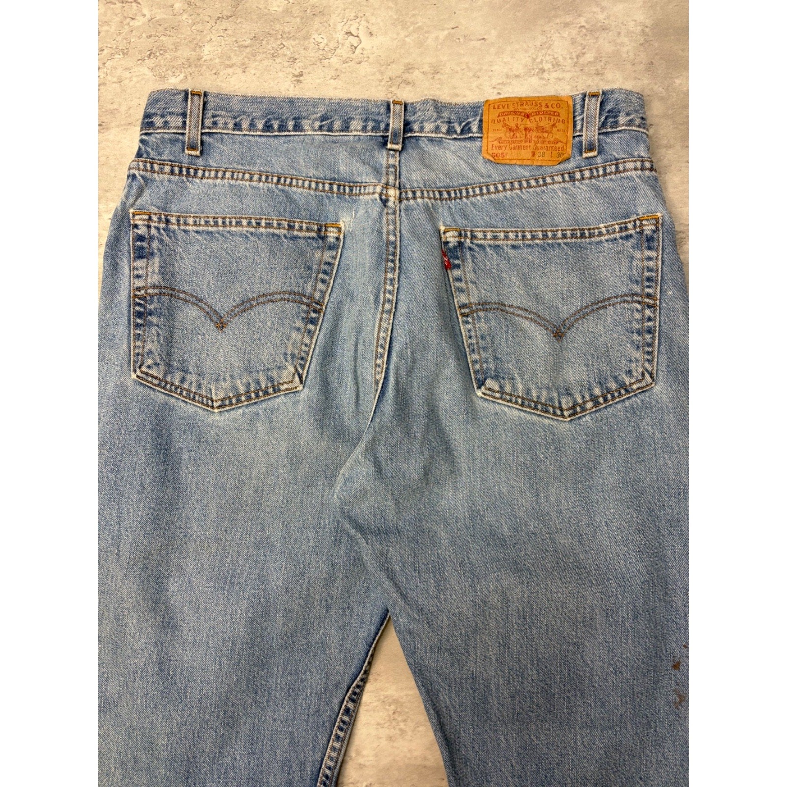 Vintage Levis 505 Red Tab Straight Leg Regular Fit Light Wash Denim Pants Sz 37