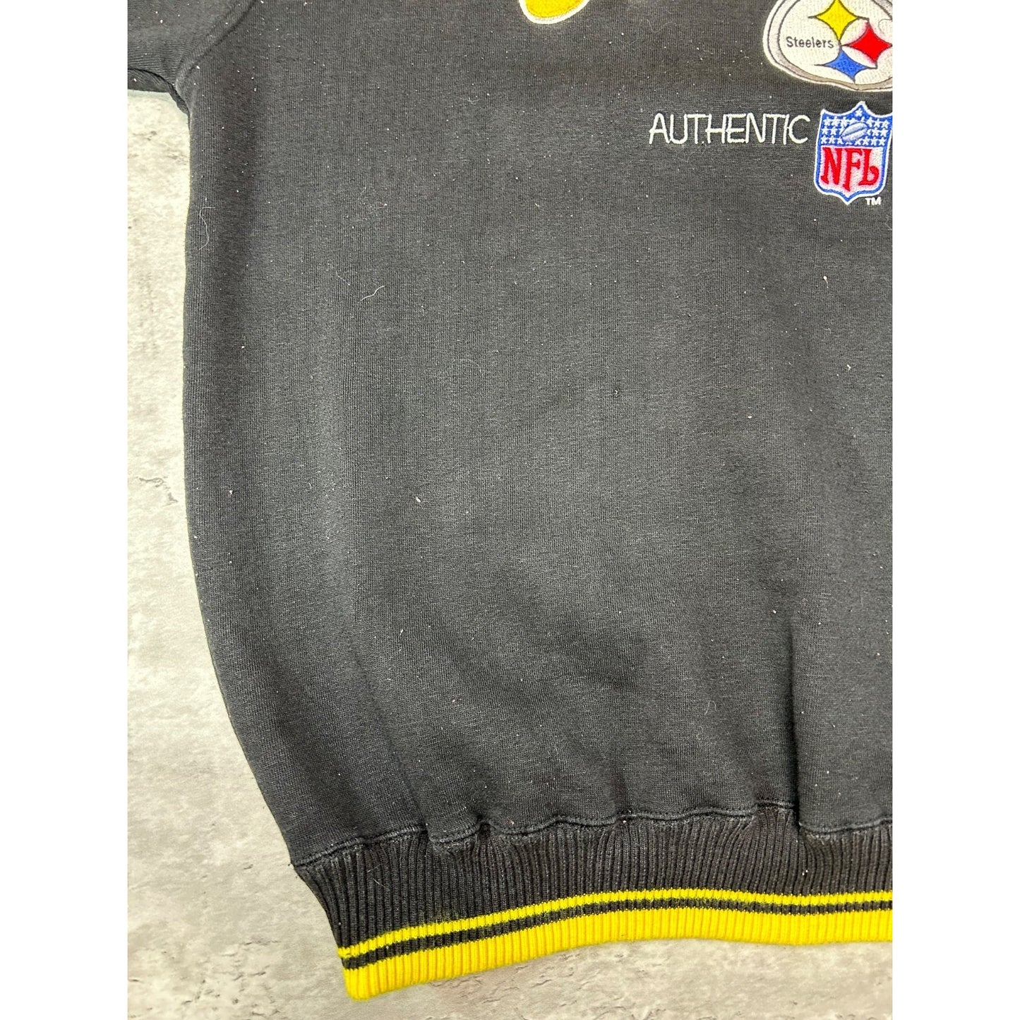 Vintage 90s Pittsburgh Steelers NFL Embroidered Spellout Sweatshirt Size XL