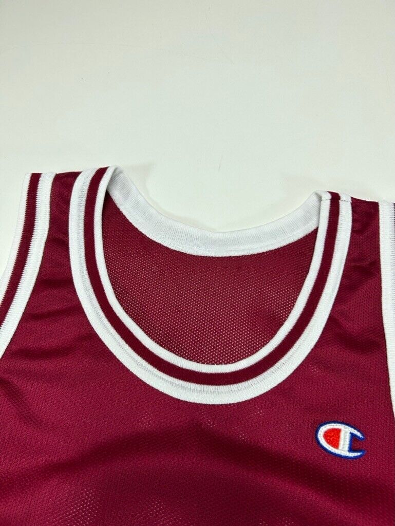 Vintage #15 Umass NCAA Collegiate Champion Basketball Jersey Size 44 Large