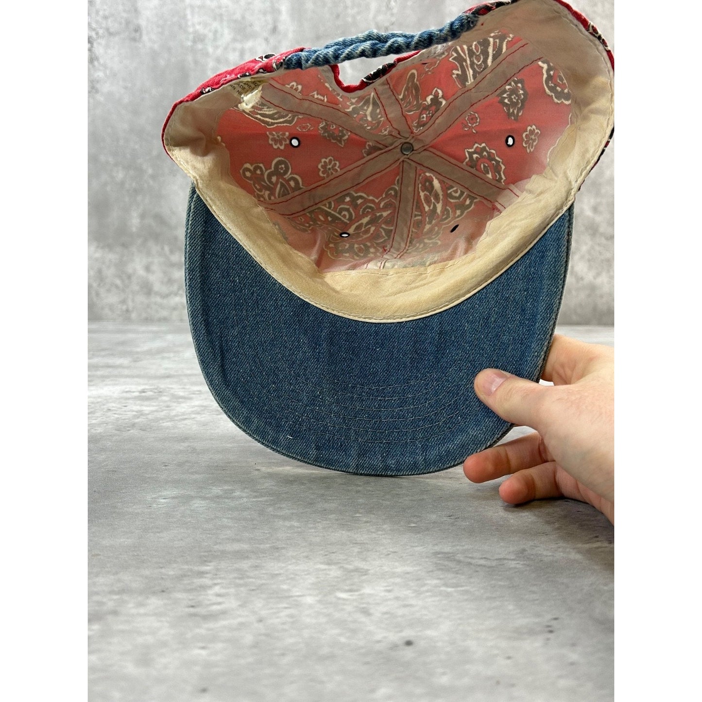 Vintage 90s Paisley Print Denim Brim Flexfit Hat OSFA