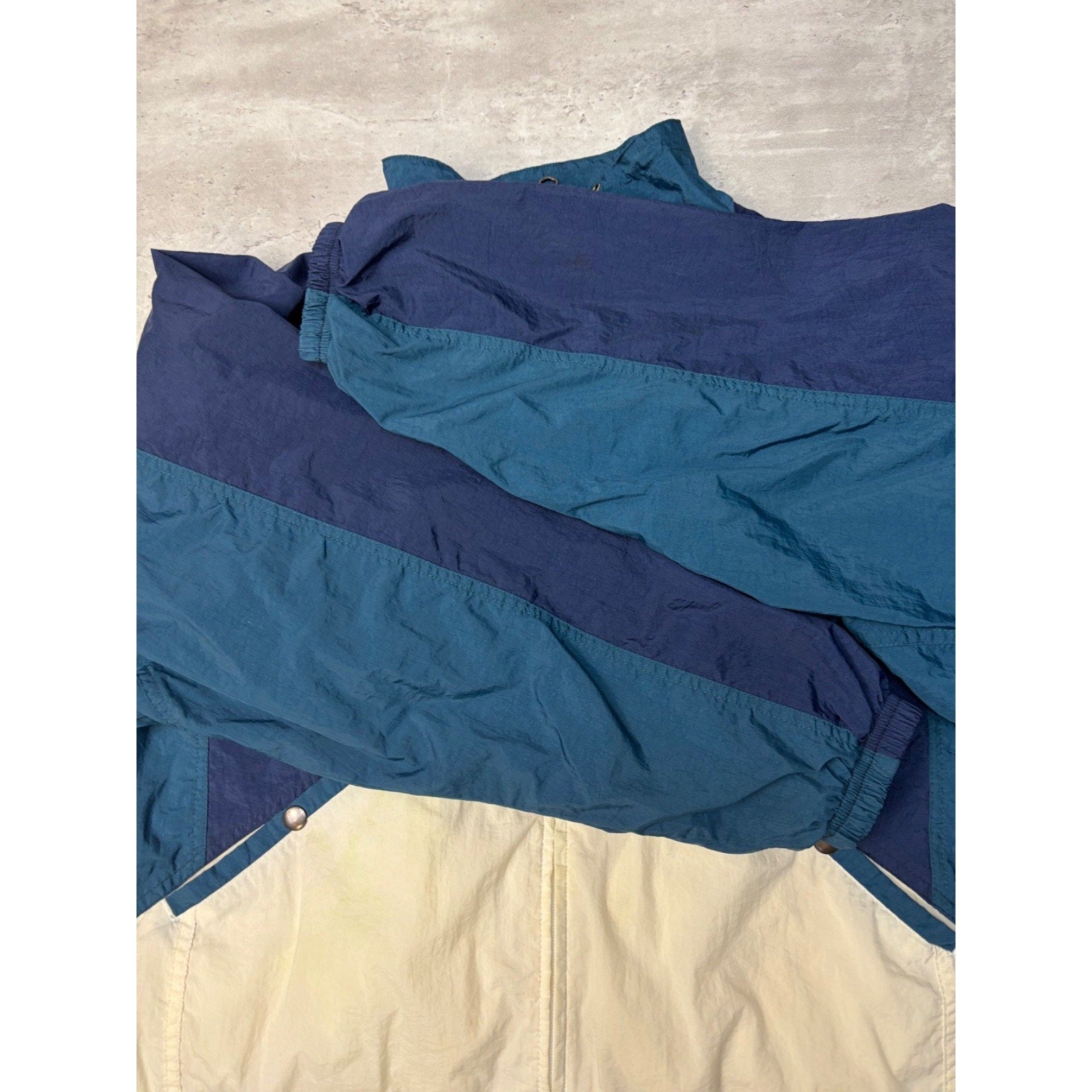 Vintage Nike Nylon Full Zip Windbreaker Jacket Size Medium