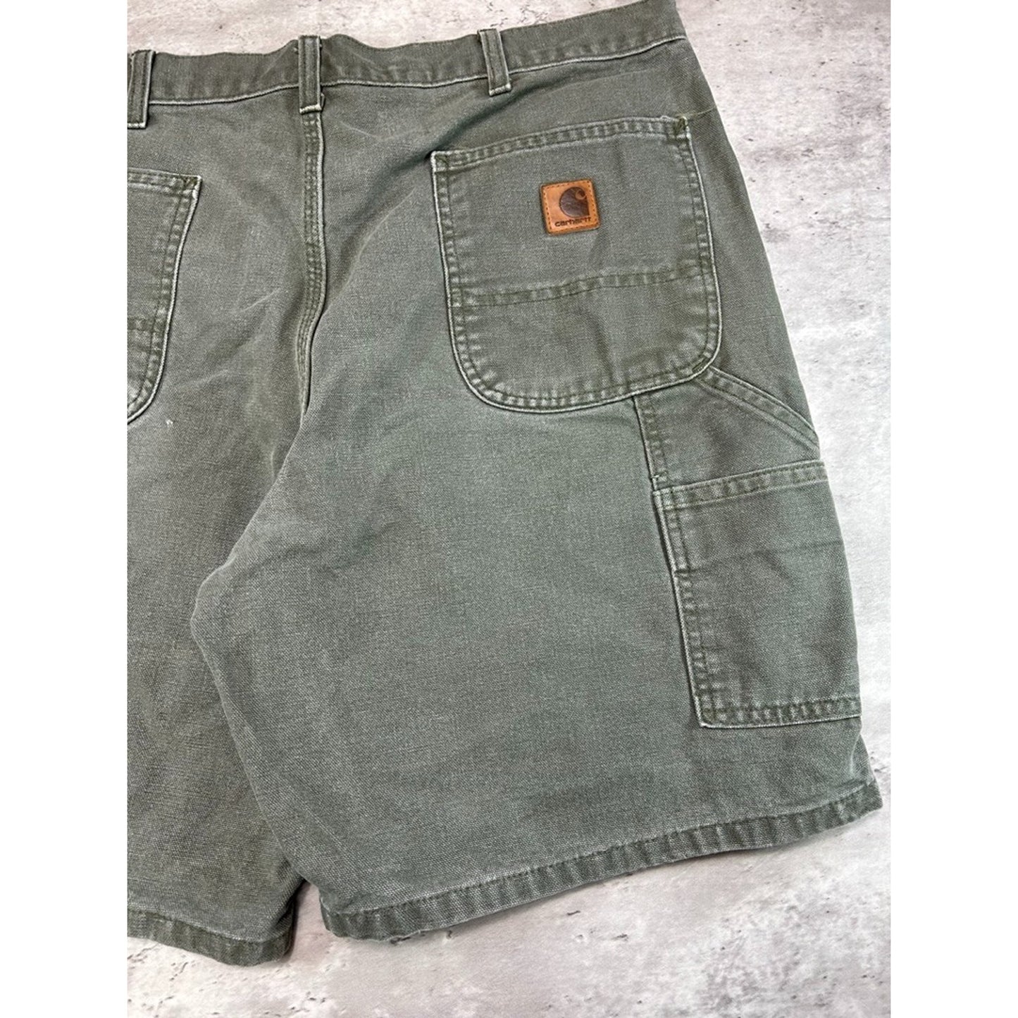 Vintage Carhartt Canvas Workwear Carpenter Shorts Size 38 Green