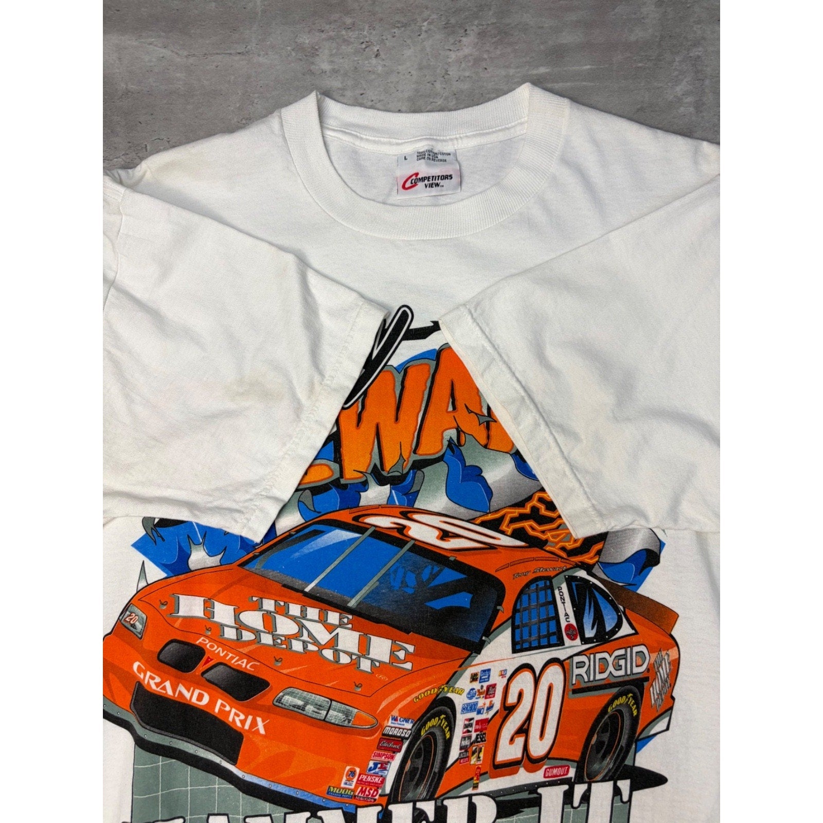 Vintage 1999 Tony Stewart #20 Nascar Hammer It Home Graphic T-Shirt Size Large