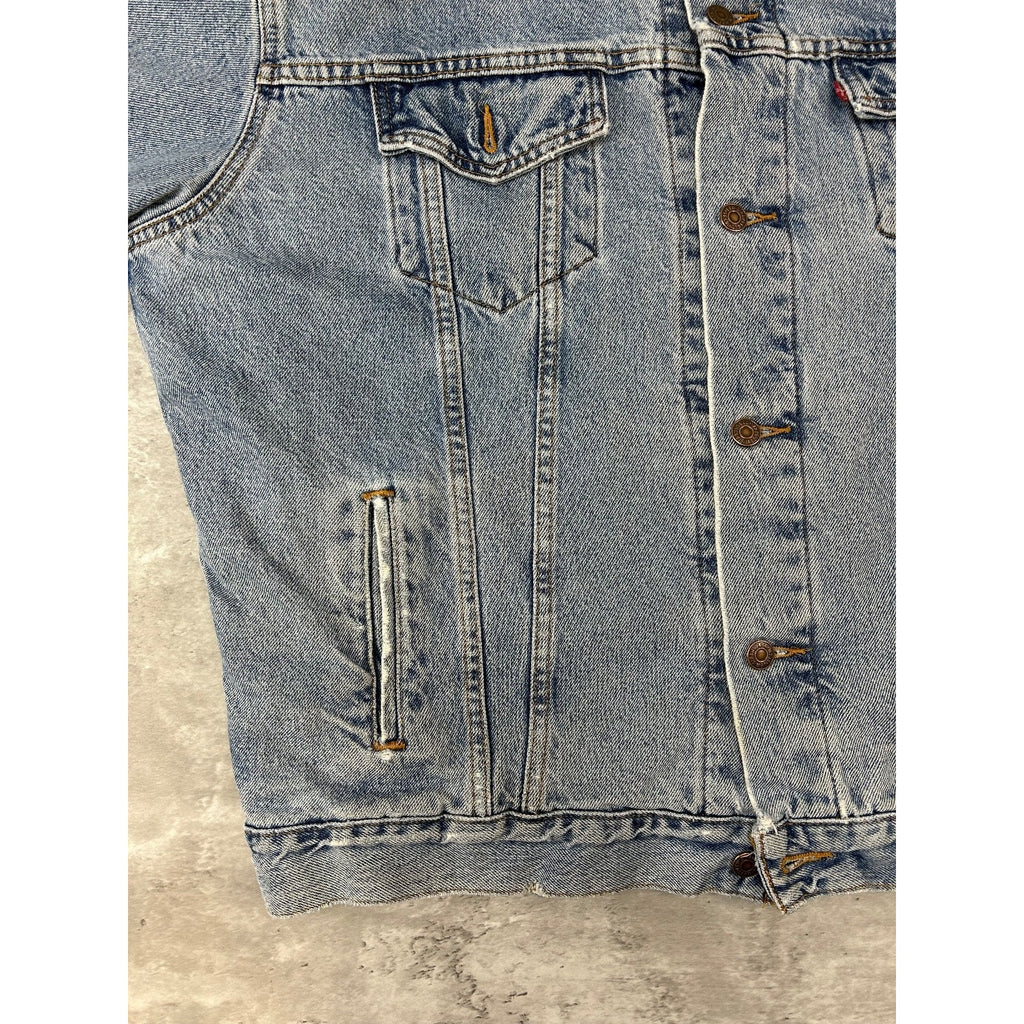 VTG 90s Levis Plaid Lined Red Tab Light Wash Denim Type 3 Trucker Jacket Size XL