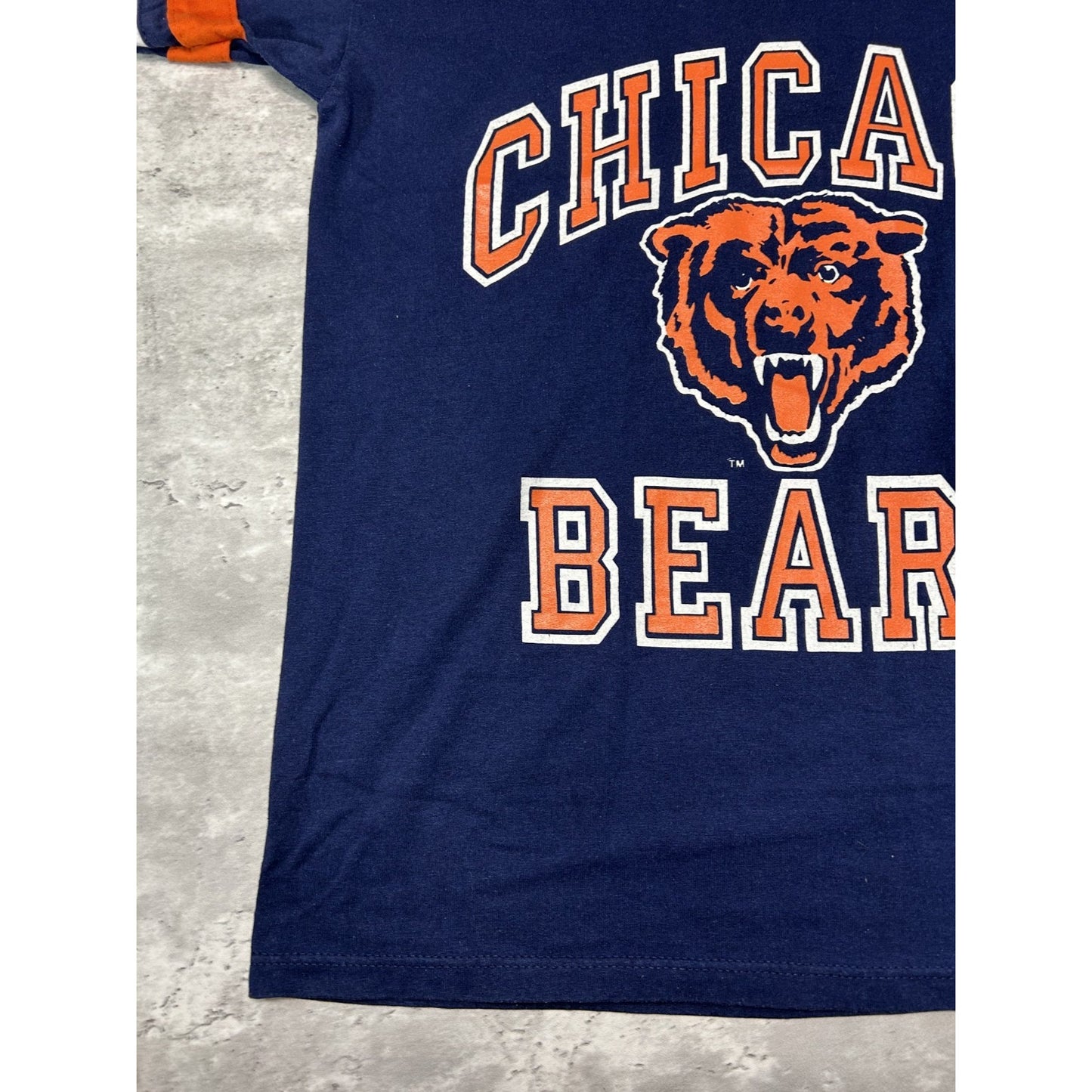 Vintage 90s Chicago Bears NFL Graphic Spellout T-Shirt Jersey Size Medium