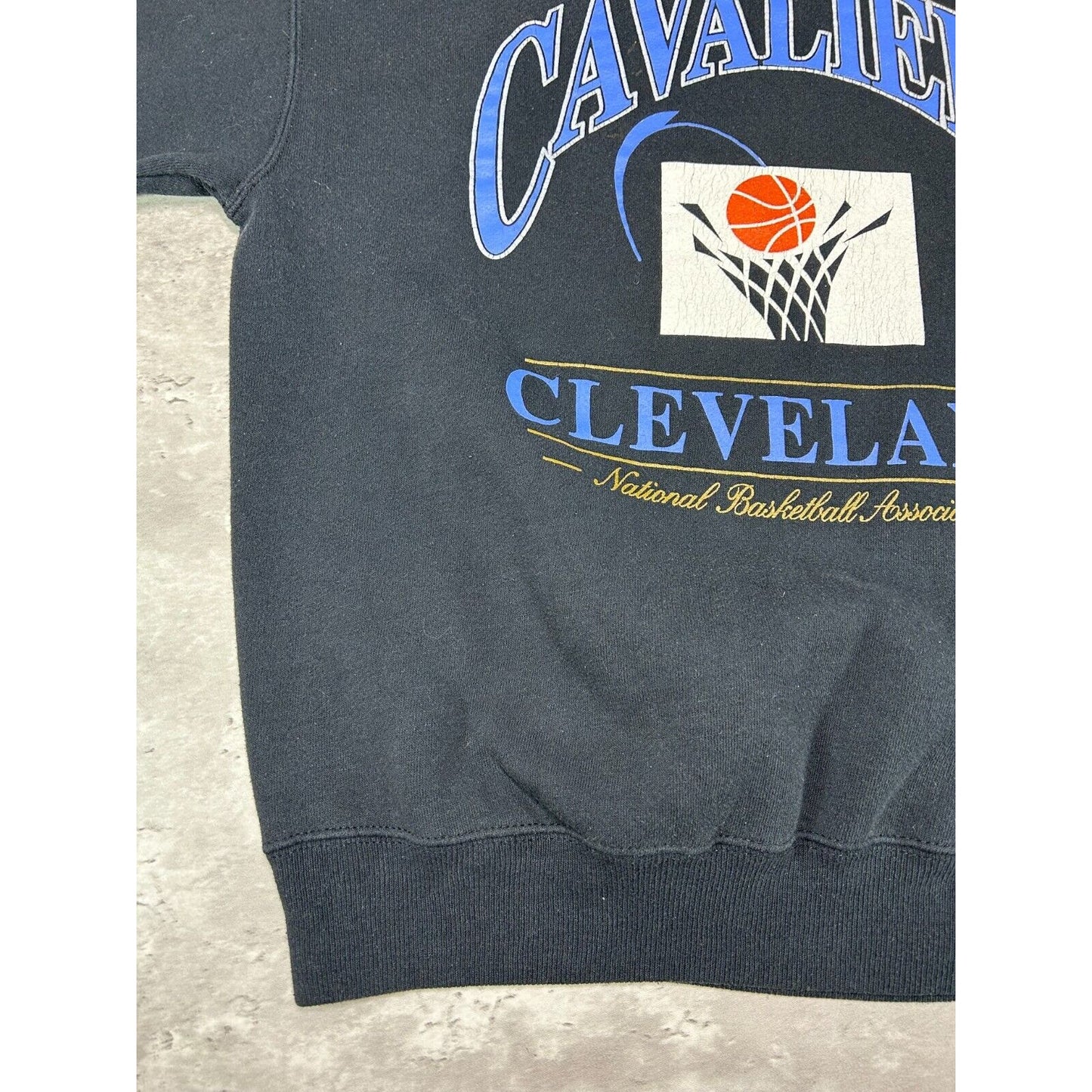 Vintage 90s Cleveland Cavaliers NBA Spellout Graphic Sweatshirt Size XL