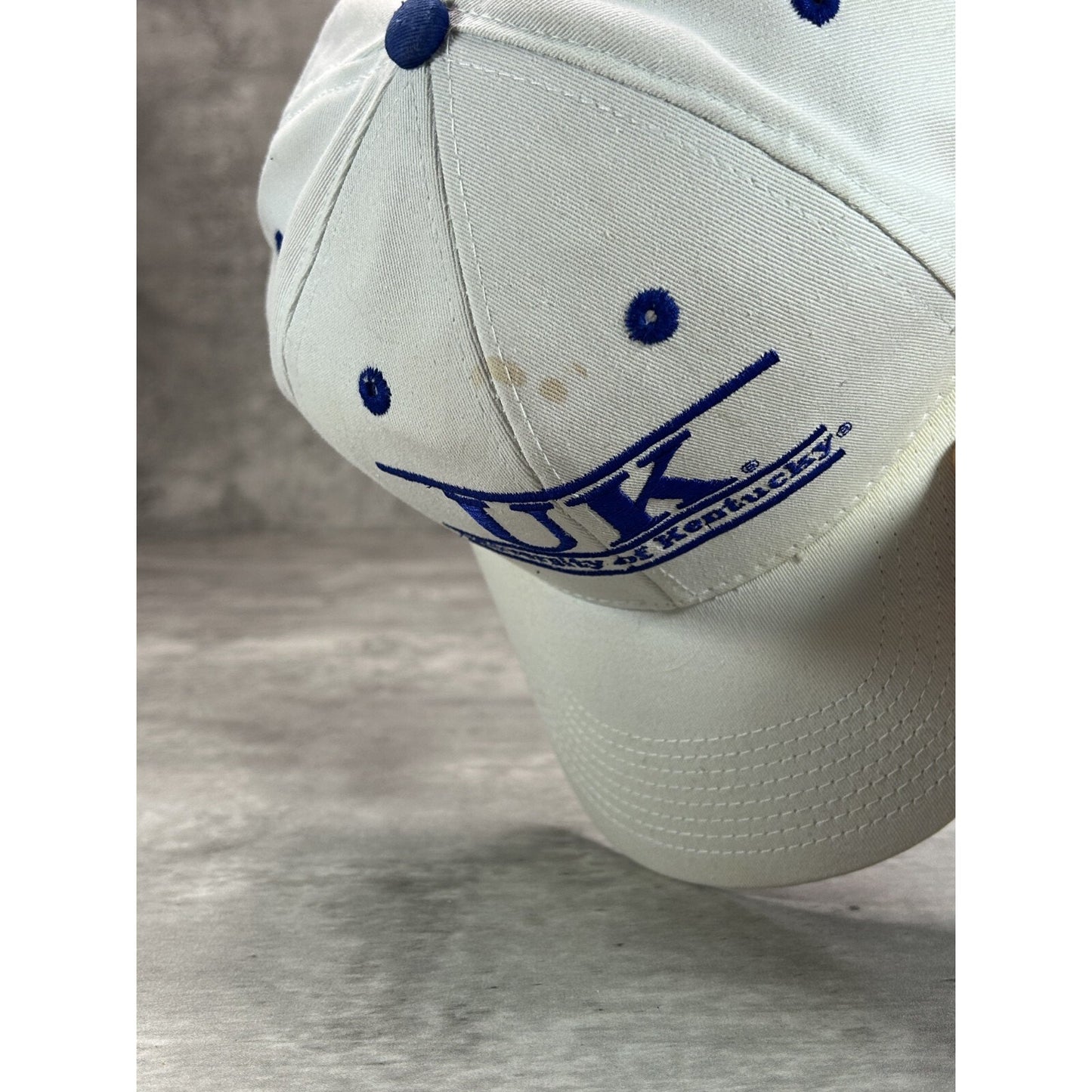 Vintage 90s Kentucky Wildcats NCAA Embroidered Spellout Snapback Hat OSFA