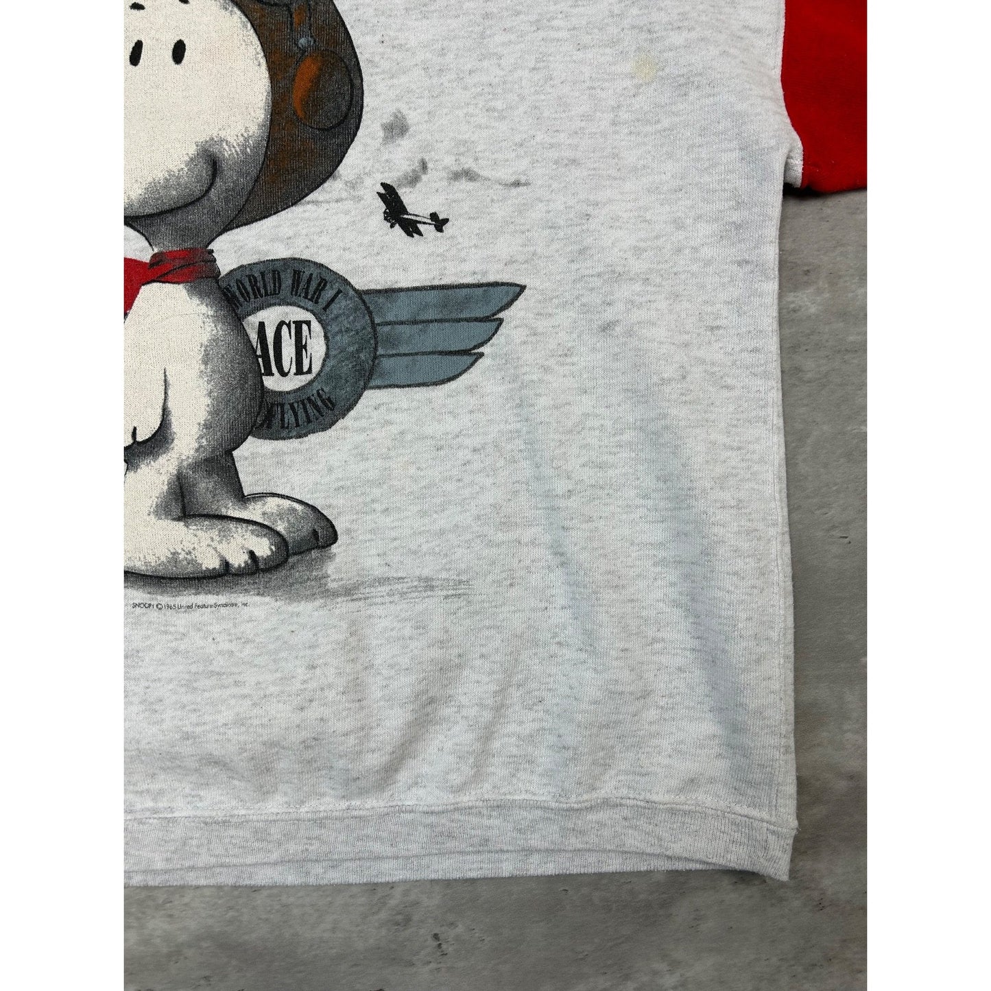 Vintage 90s Peanuts Snoopy Pilot Cartoon Character Graphic Sweatshirt Size Small