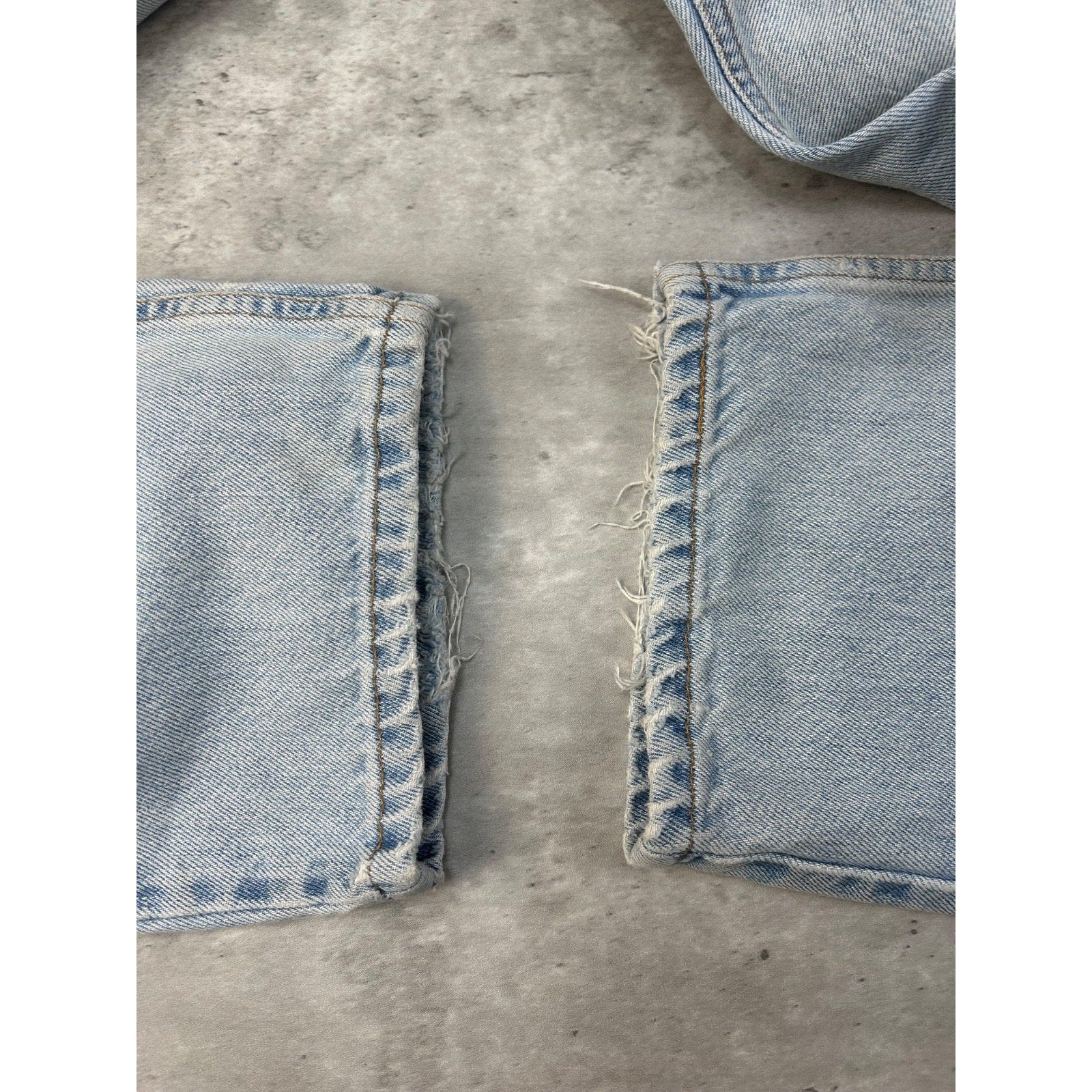 Vintage 90s Women's Levis 512 Slim Fit Red Tab Light Wash Denim Pants Size 36