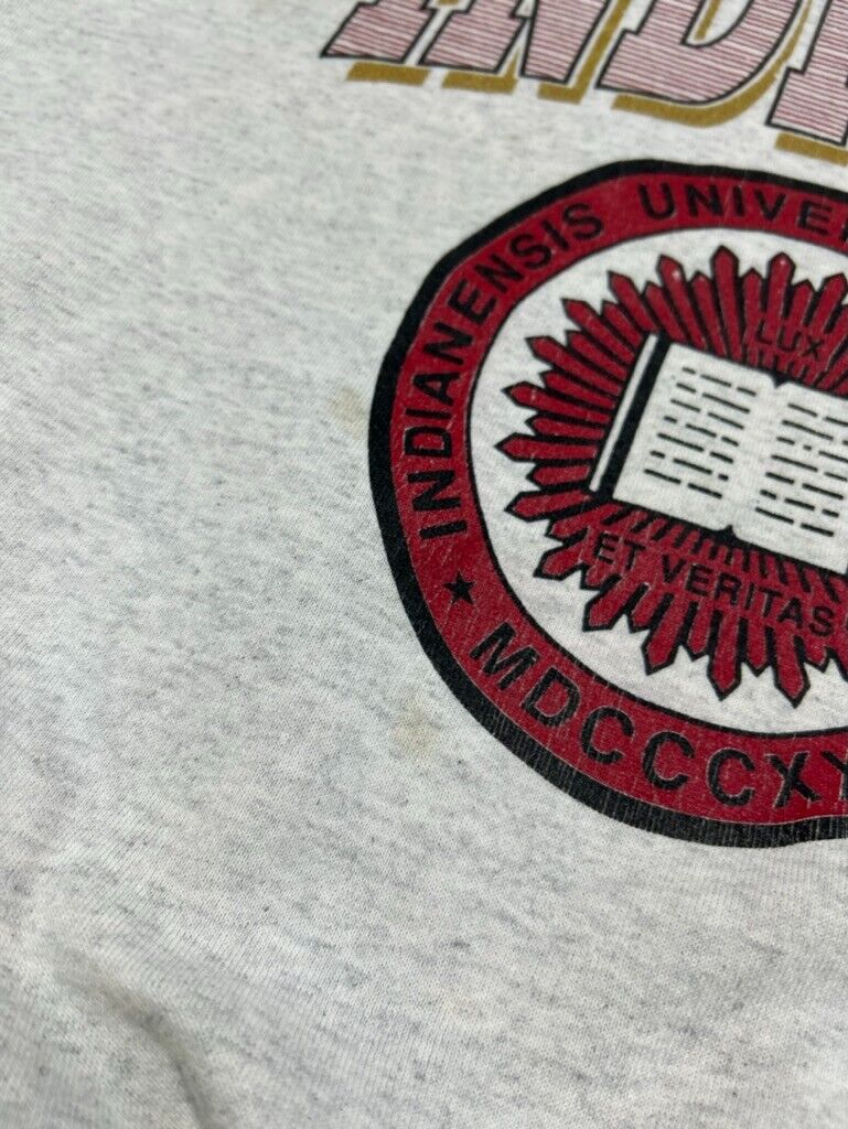 Vintage 90s Indiana Hoosiers NCAA Colligate Crest Graphic Sweatshirt Size Large