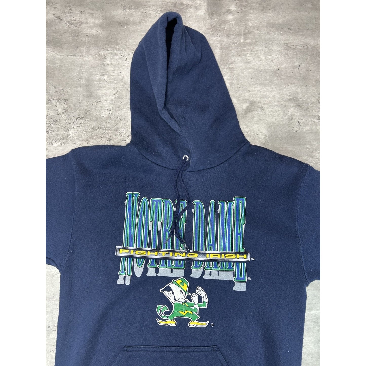 Vintage 90s Notre Dame Fighting Irish NCAA Graphic Hooded Sweatshirt Size Medium