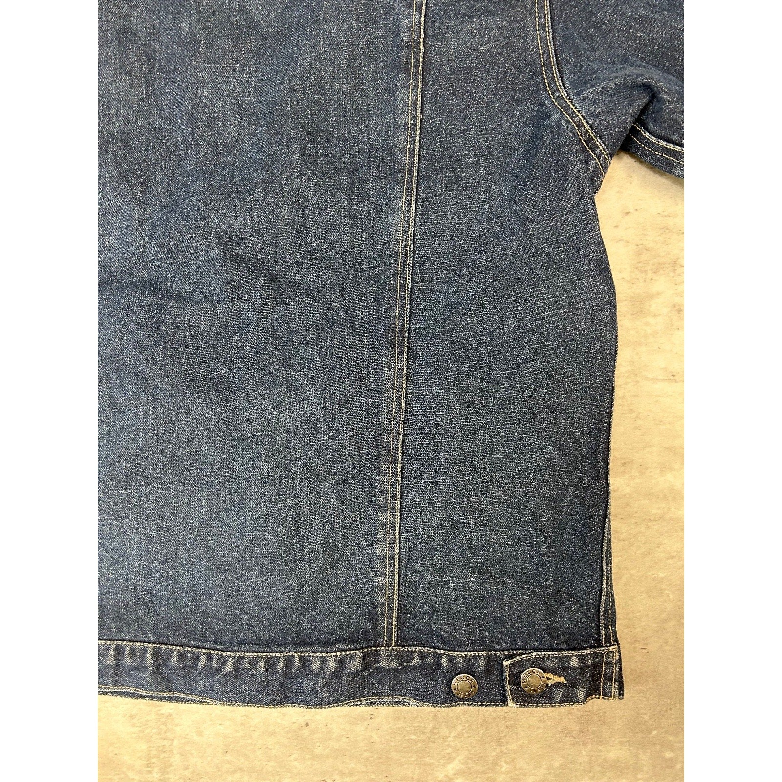 Vintage Y2K Mecca Jeans Dark Wash Denim Trucker Jacket Size Medium