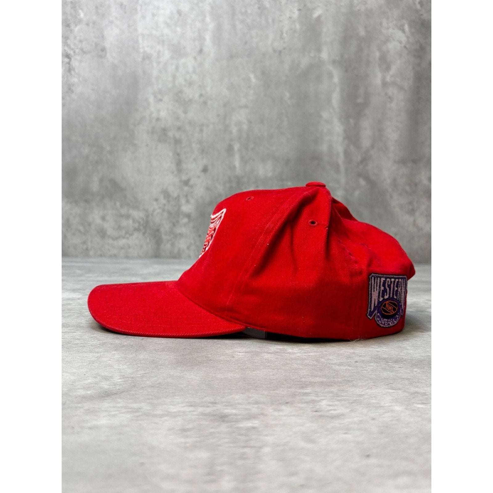 Vintage 90s Detroit Red Wings NHL Western Conference Snapback Hat OSFA