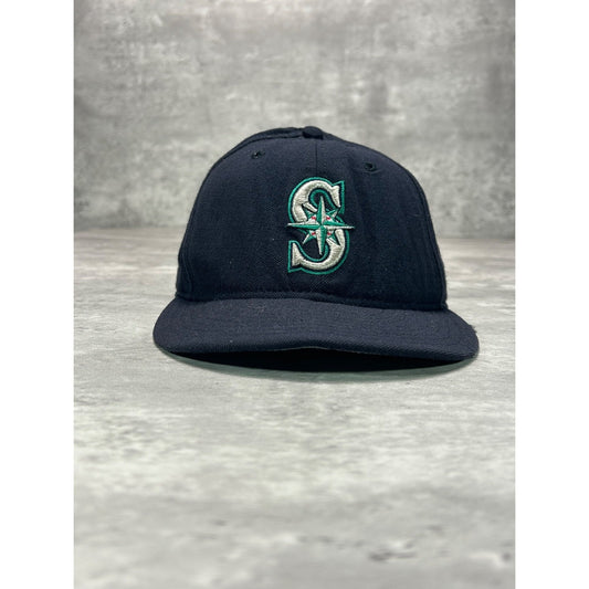 Vintage Seattle Mariners MLB Embroidered Logo Baseball Hat Size 7 3/8