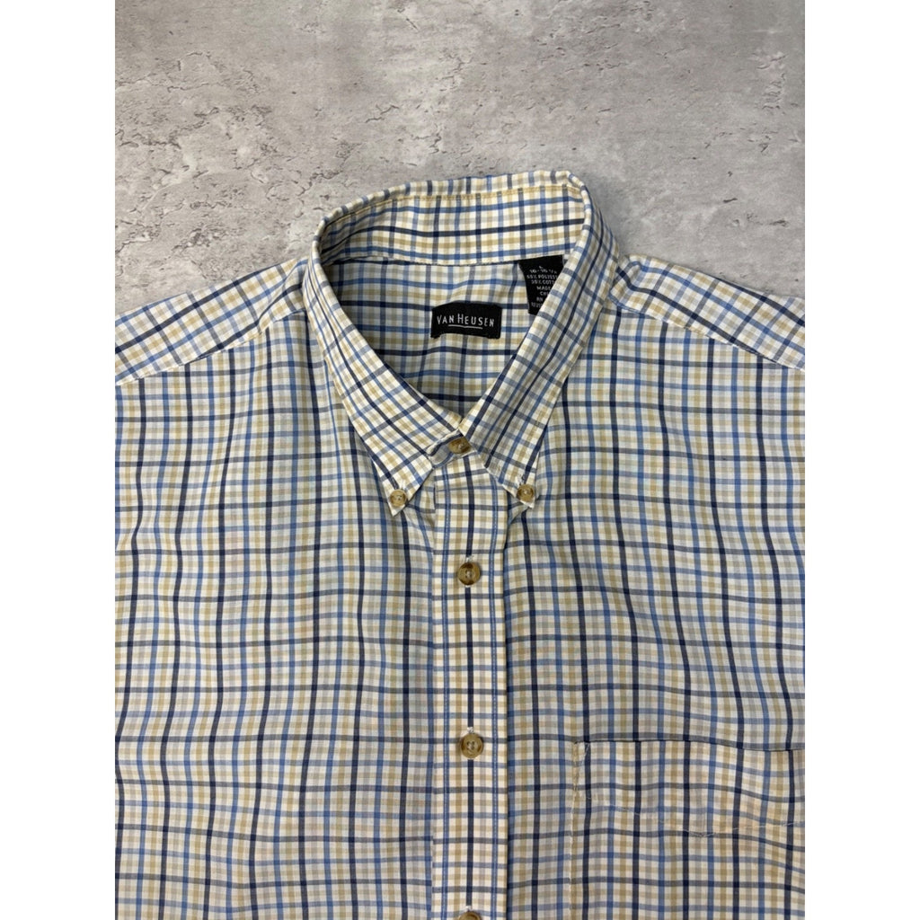 Vintage Van Heusen Single Pocket Plaid Cropped Button Up Shirt Size Large