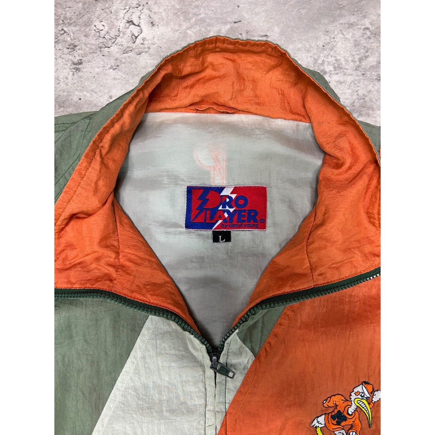 Vintage 90s Miami Hurricanes NCAA Embroidered Full Zip Windbreaker Jacket Large